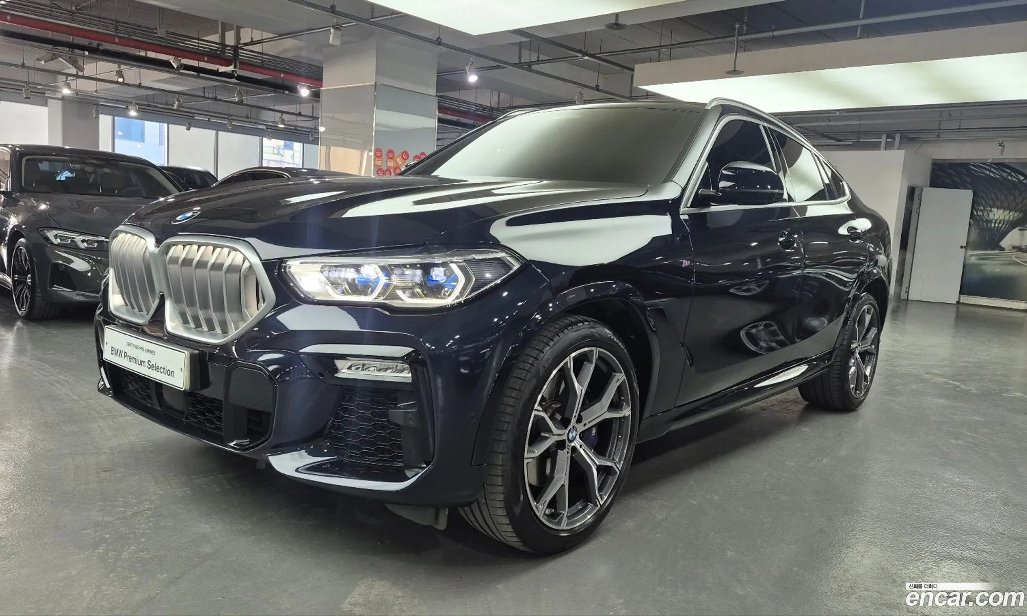 BMW X6 2021 — 18