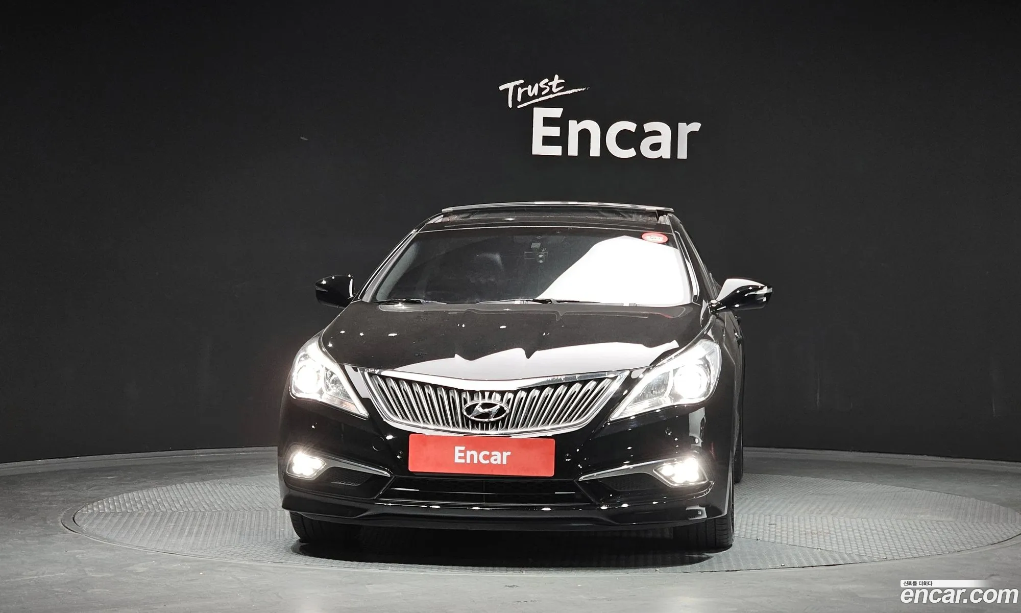 Hyundai Grandeur HG 2015 — 14