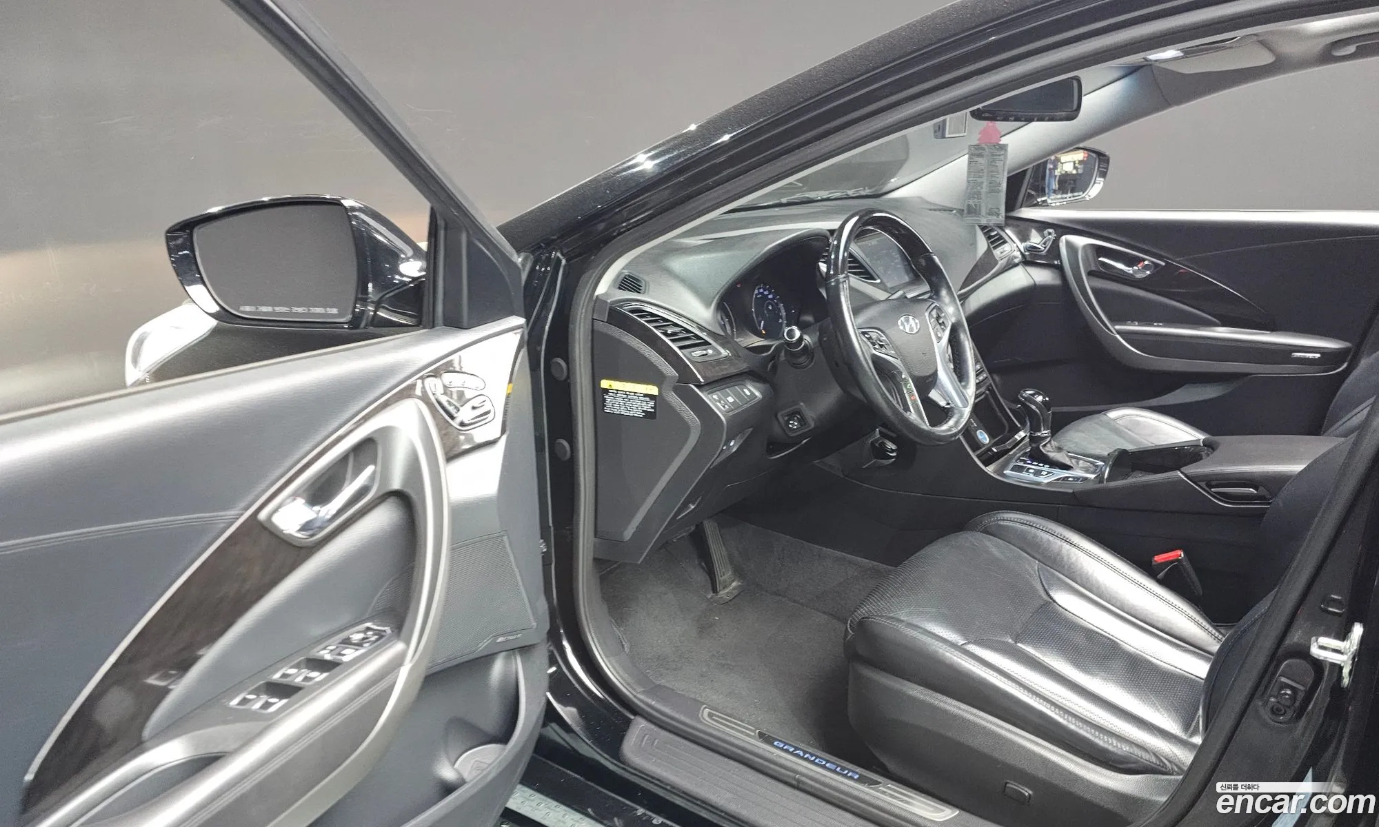 Hyundai Grandeur HG 2015 — 9