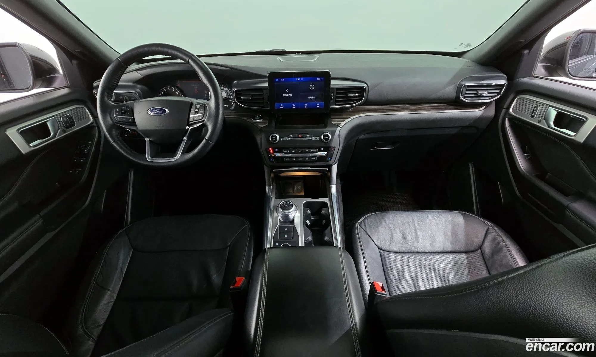 Ford Explorer 6th Gen 2020 1FMSK8FH9LGB58603 — 6