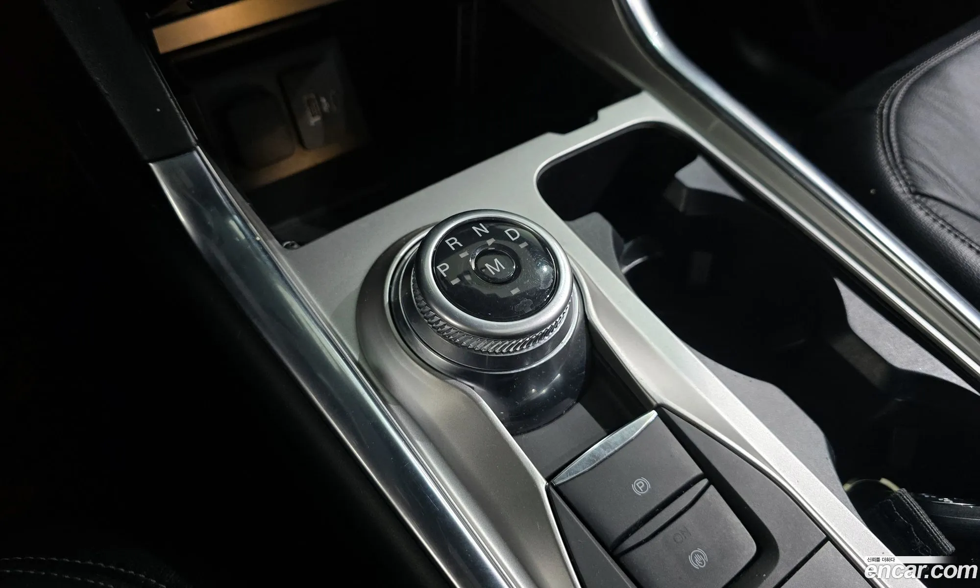 Ford Explorer 6th Gen 2020 1FMSK8FH9LGB58603 — 9