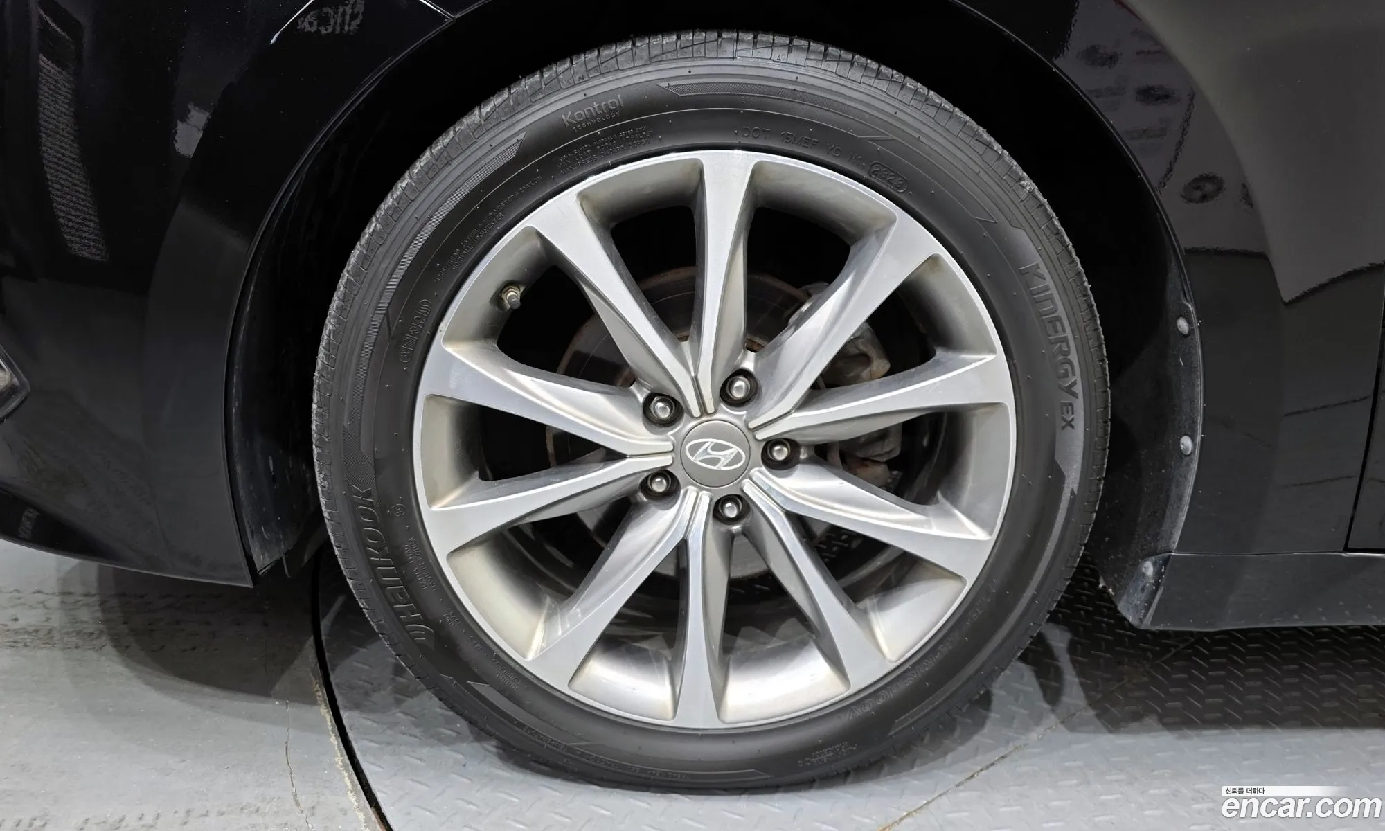 Hyundai Grandeur HG 2015 — 2