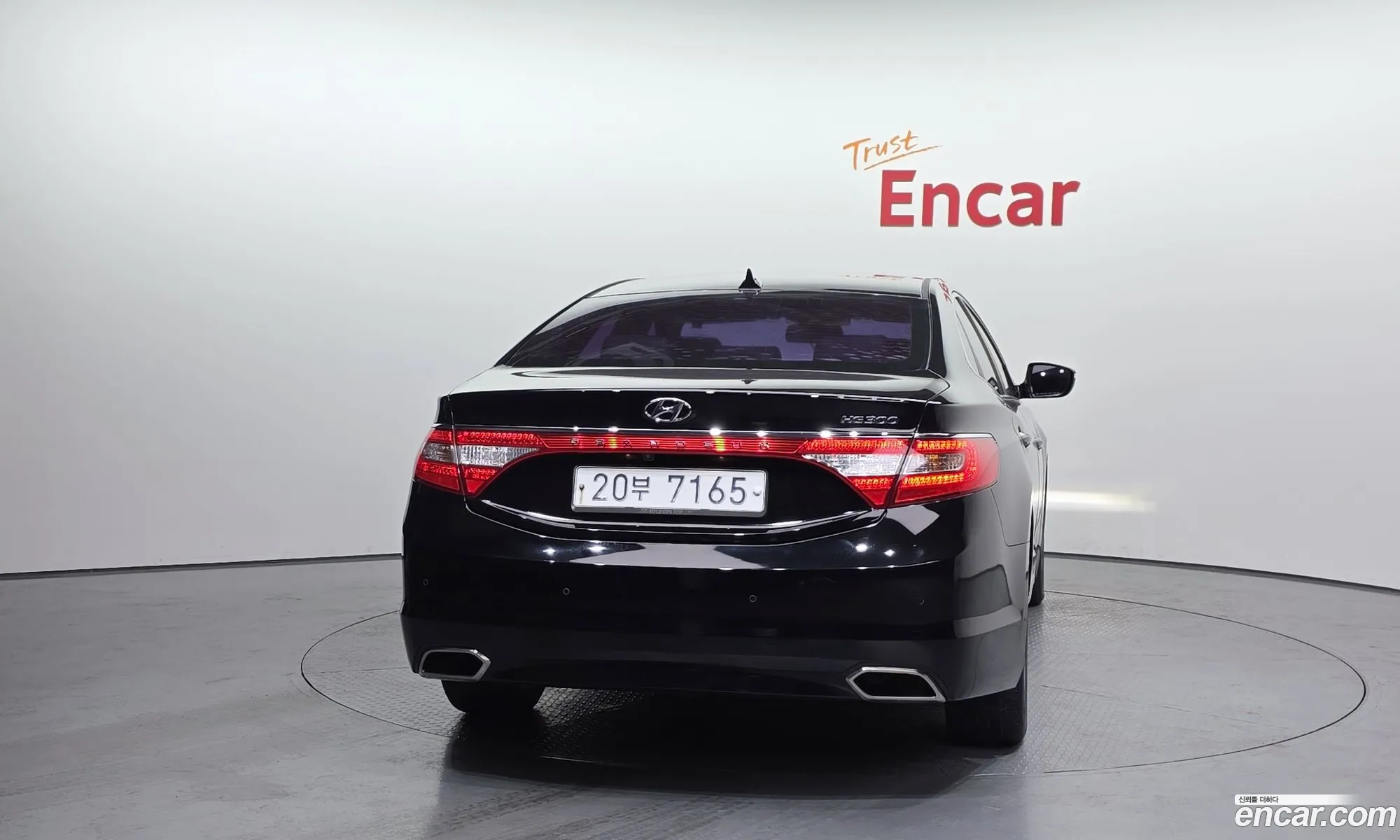 Hyundai Grandeur HG 2015 — 15