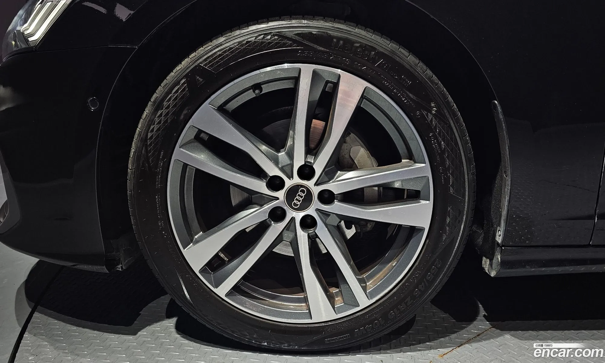 Audi A6 2023 WAUZZZF23PN032235 — 19