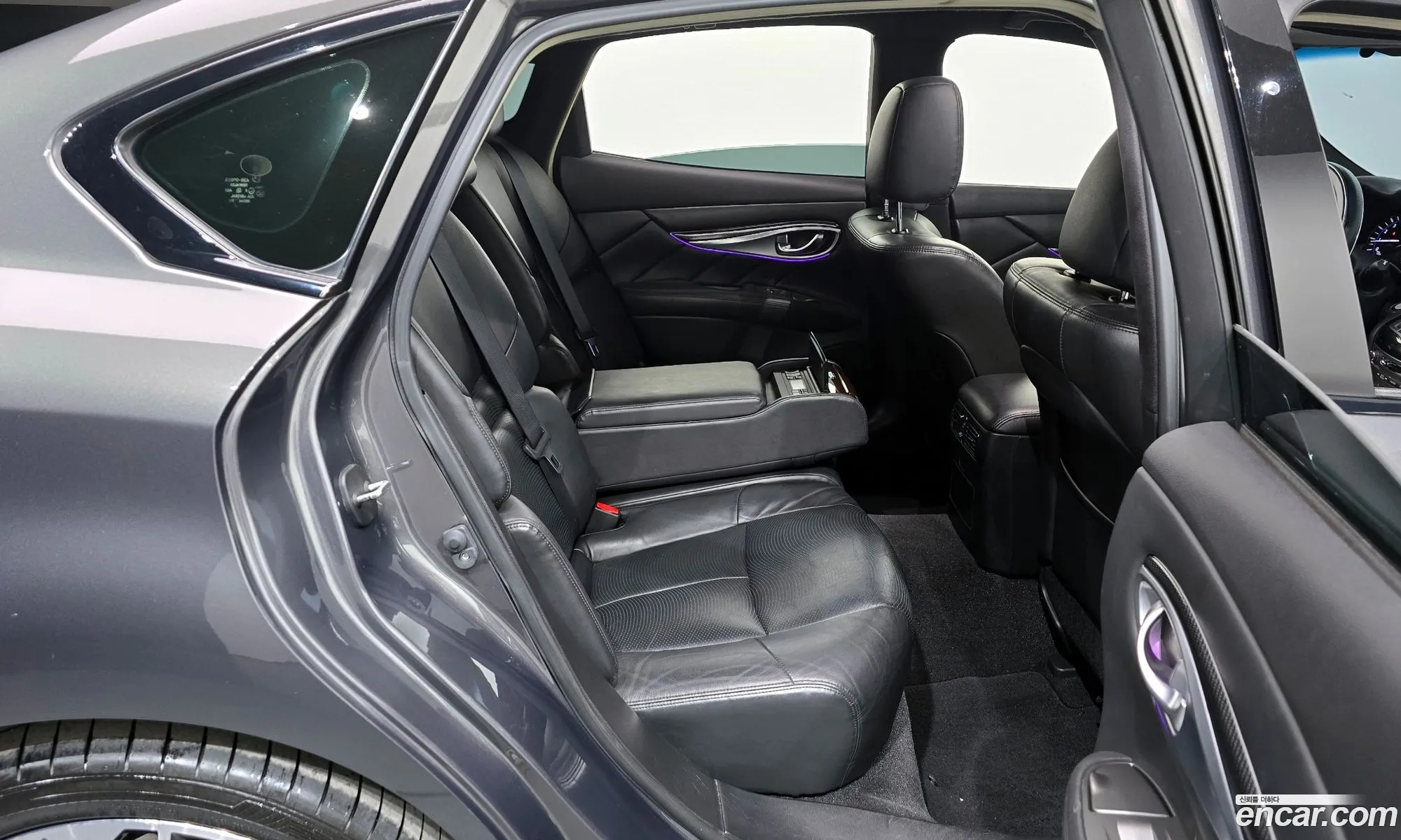 Infiniti Q70 2015 JNKBY11F0FM570011 — 3
