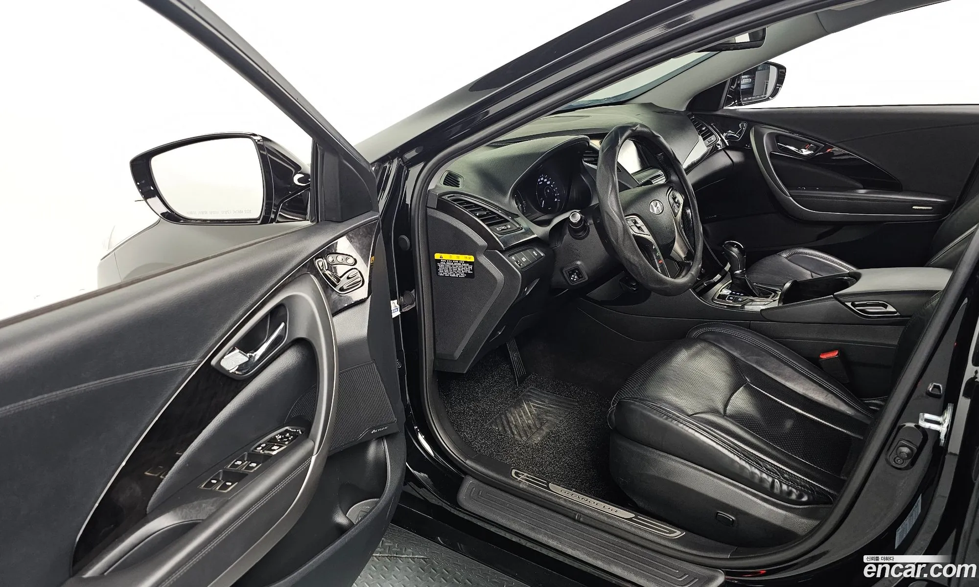 Hyundai Grandeur HG 2013 — 12