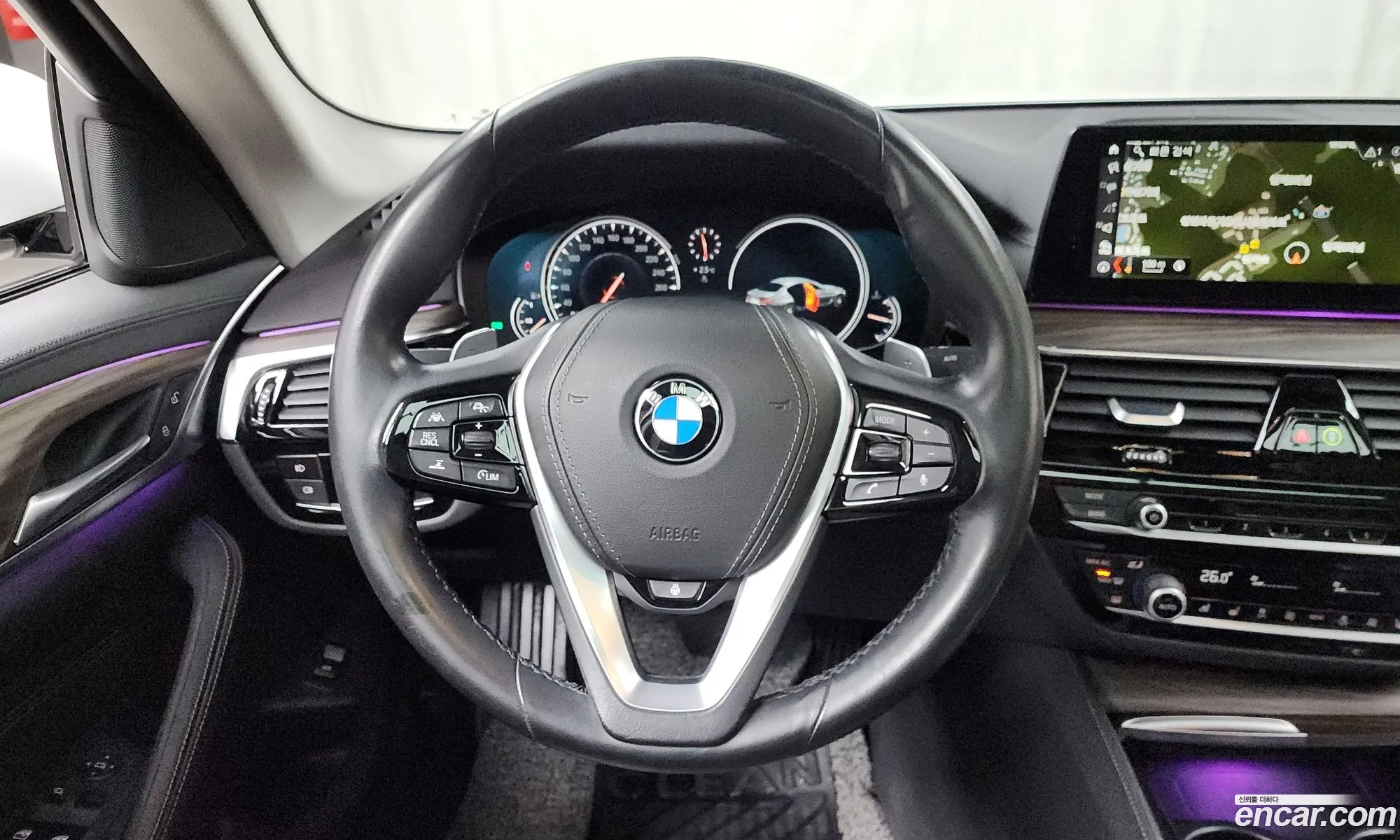 BMW 5 Series 2018 WBAJD9102JWC83432 — 6