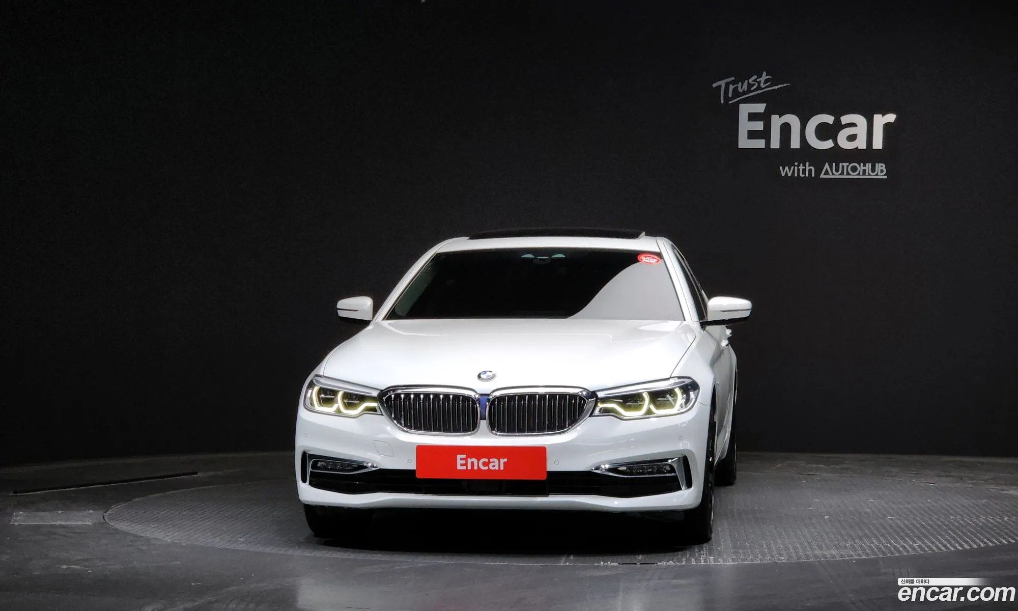 BMW 5 Series 2018 WBAJD9102JWC83432 — 2