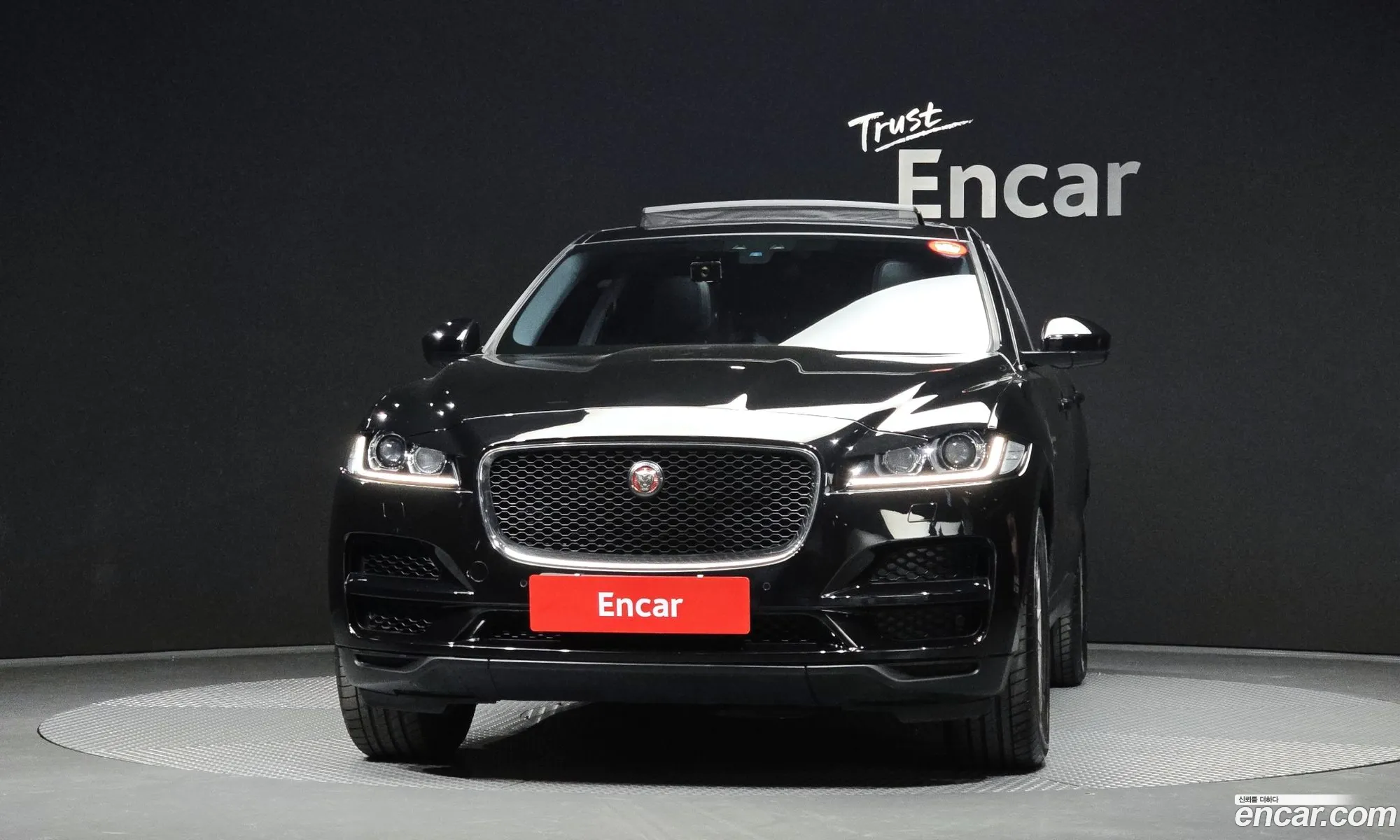 Jaguar F-Pace 2016 SADCA2BN4HA488071 — 19