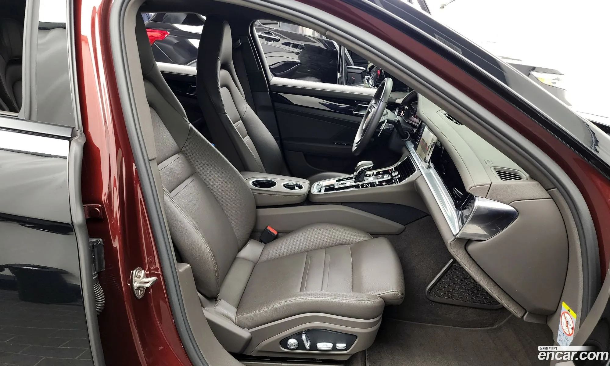 Porsche Panamera 2021 WP0AJ297XML113617 — 2