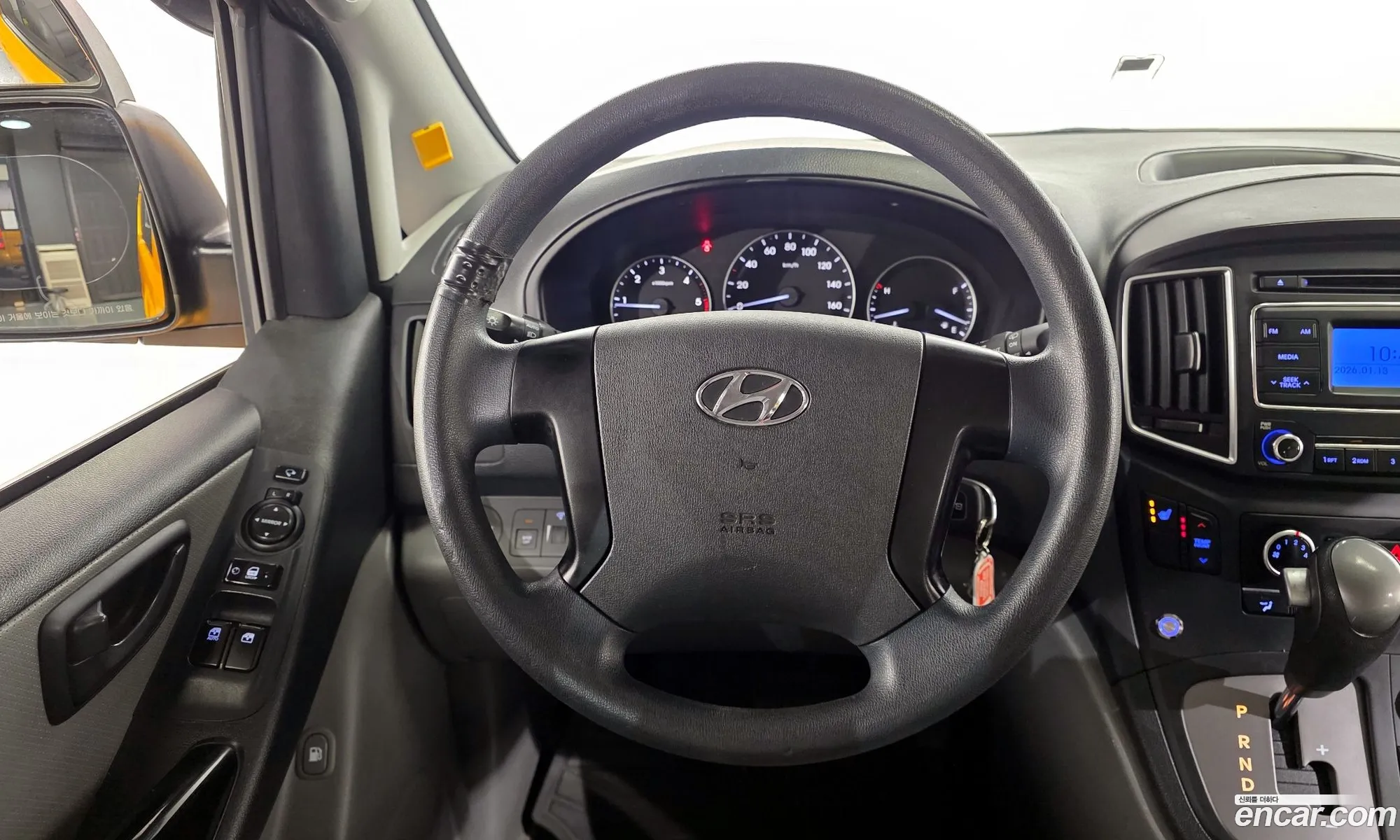 Hyundai Grand Starex 2019 — 19