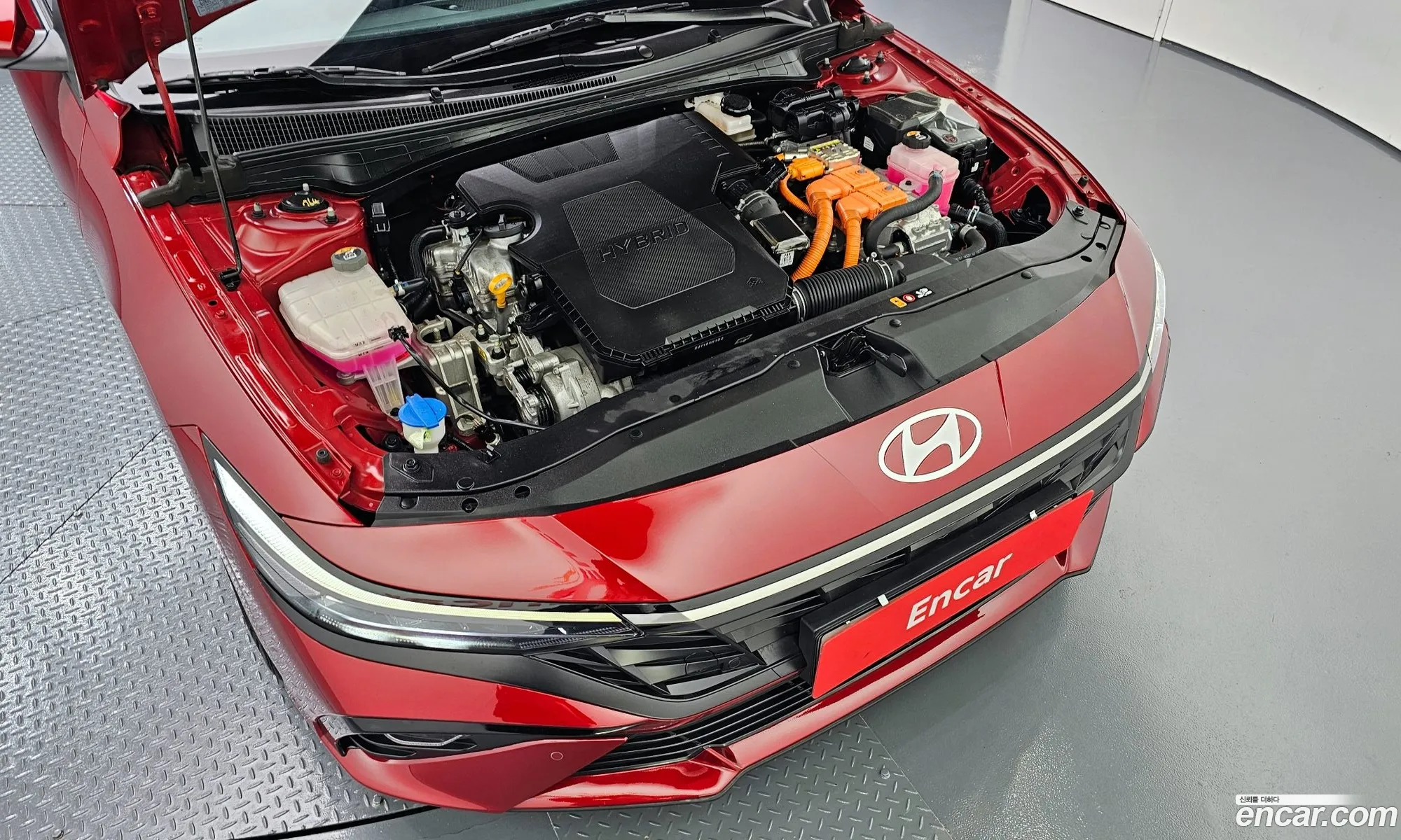 Hyundai Elantra Hybrid 2023 — 3