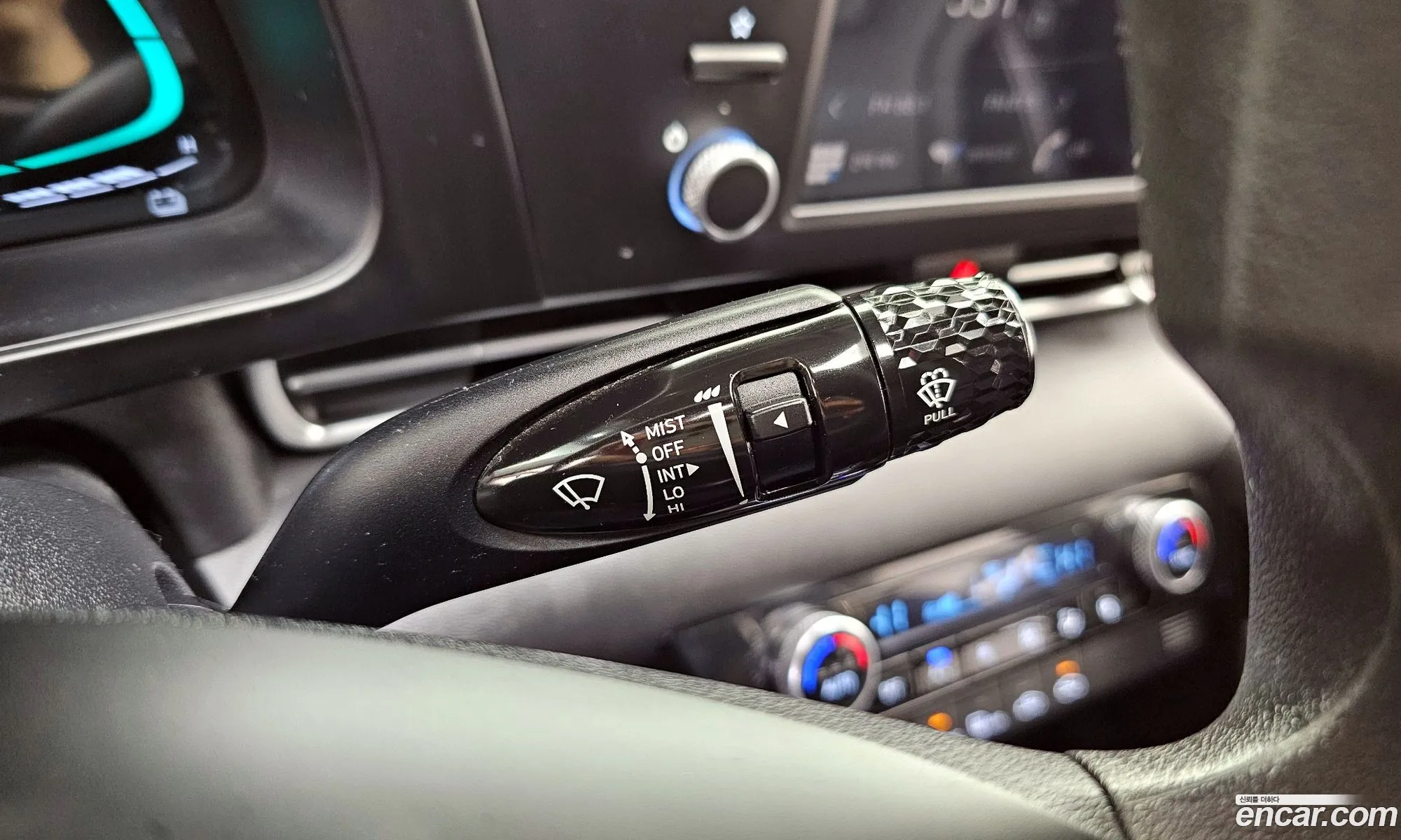 Hyundai Elantra Hybrid 2023 — 6