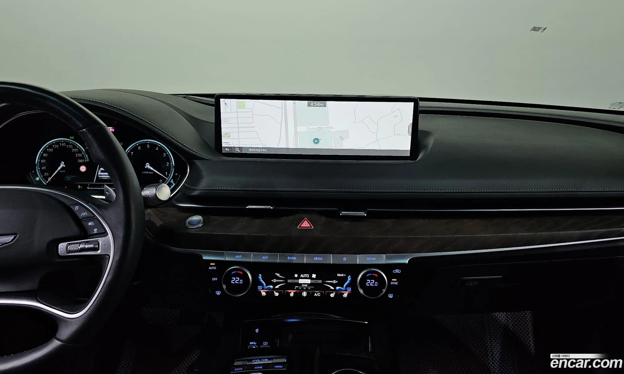 Genesis G80 2022 — 14