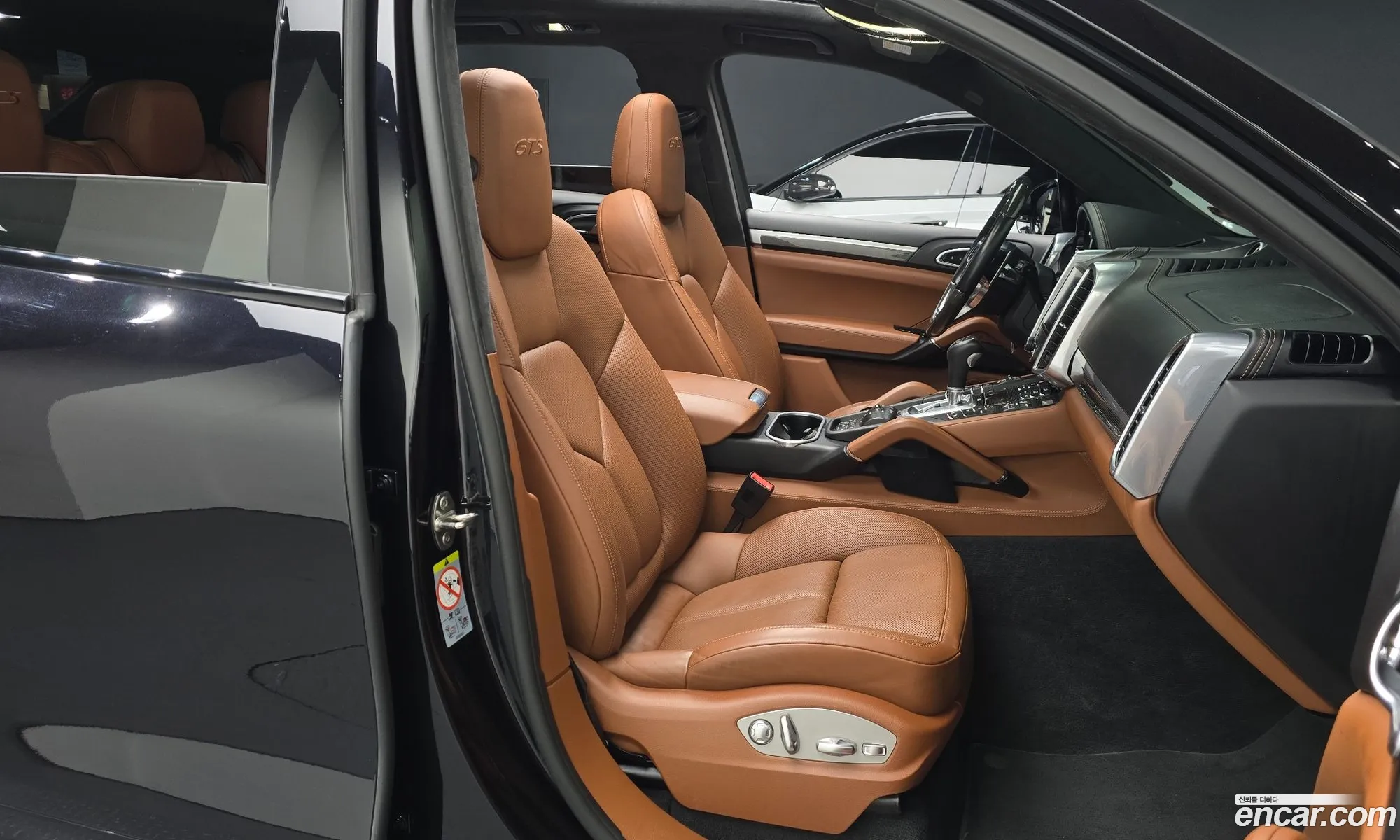 Porsche Cayenne 2017 WP1AD2926JLA80637 — 14