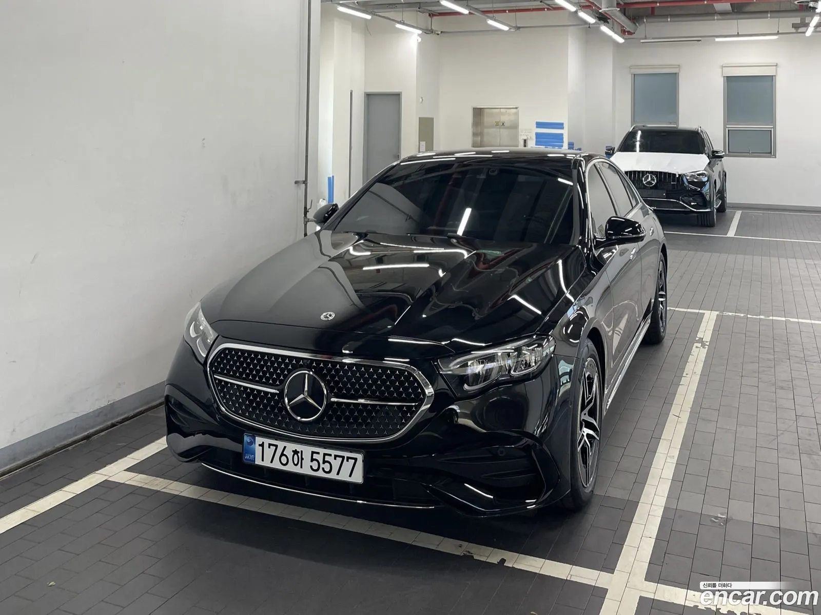 Mercedes-Benz E-Class W214 2025 — 9