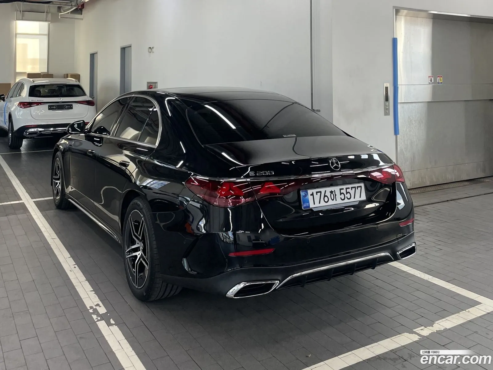 Mercedes-Benz E-Class W214 2025 — 5
