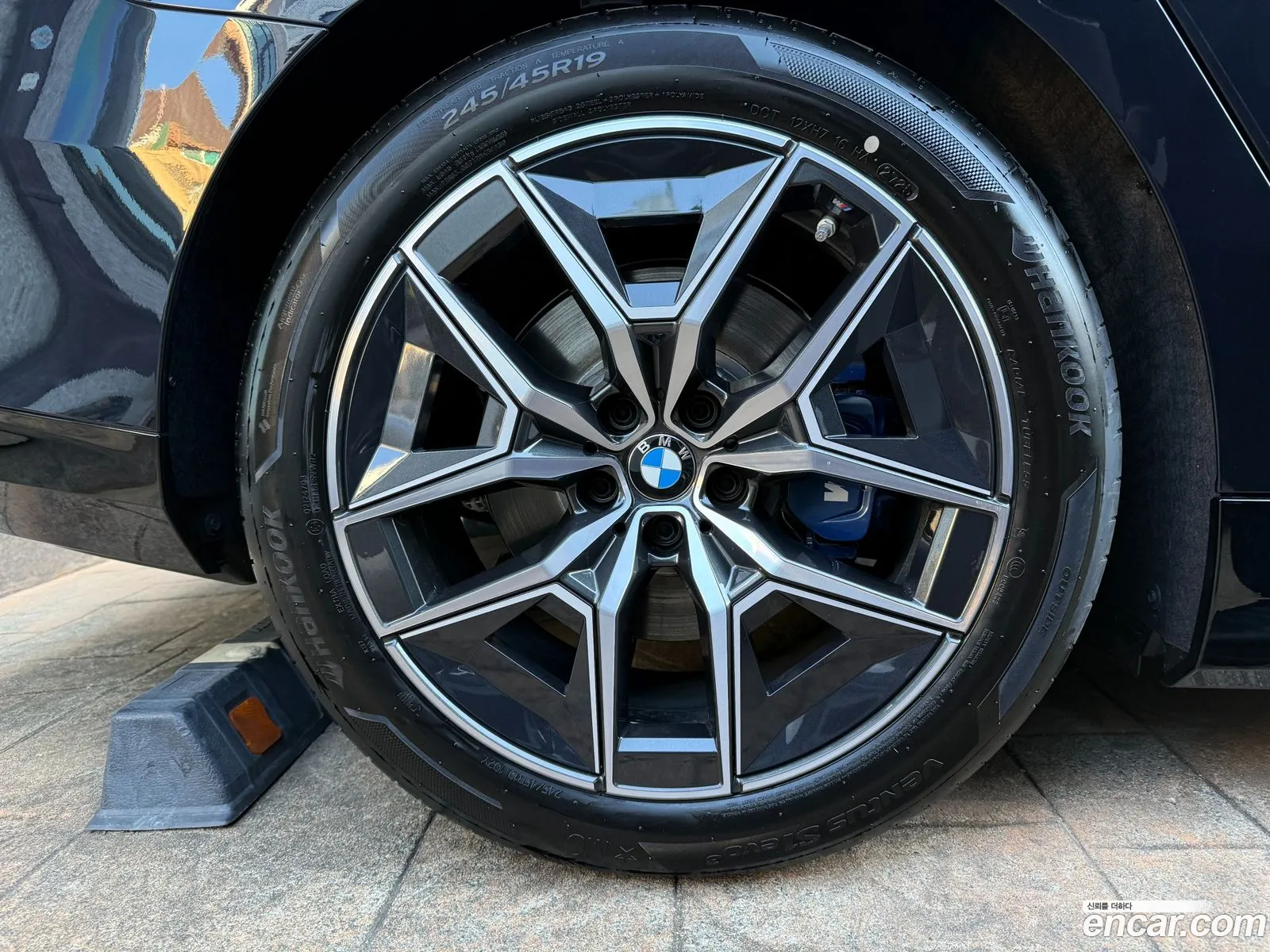 BMW i5 2025 — 10