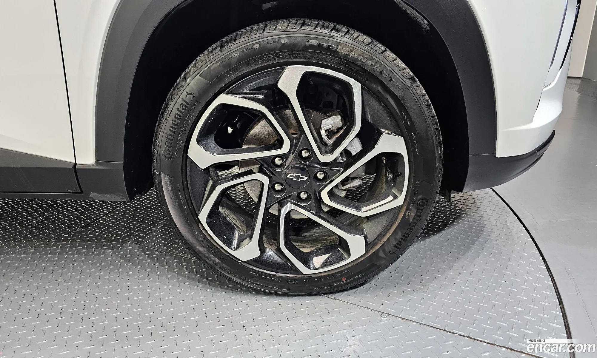 Chevrolet (GM Daewoo) Trax Crossover 2025 — 5