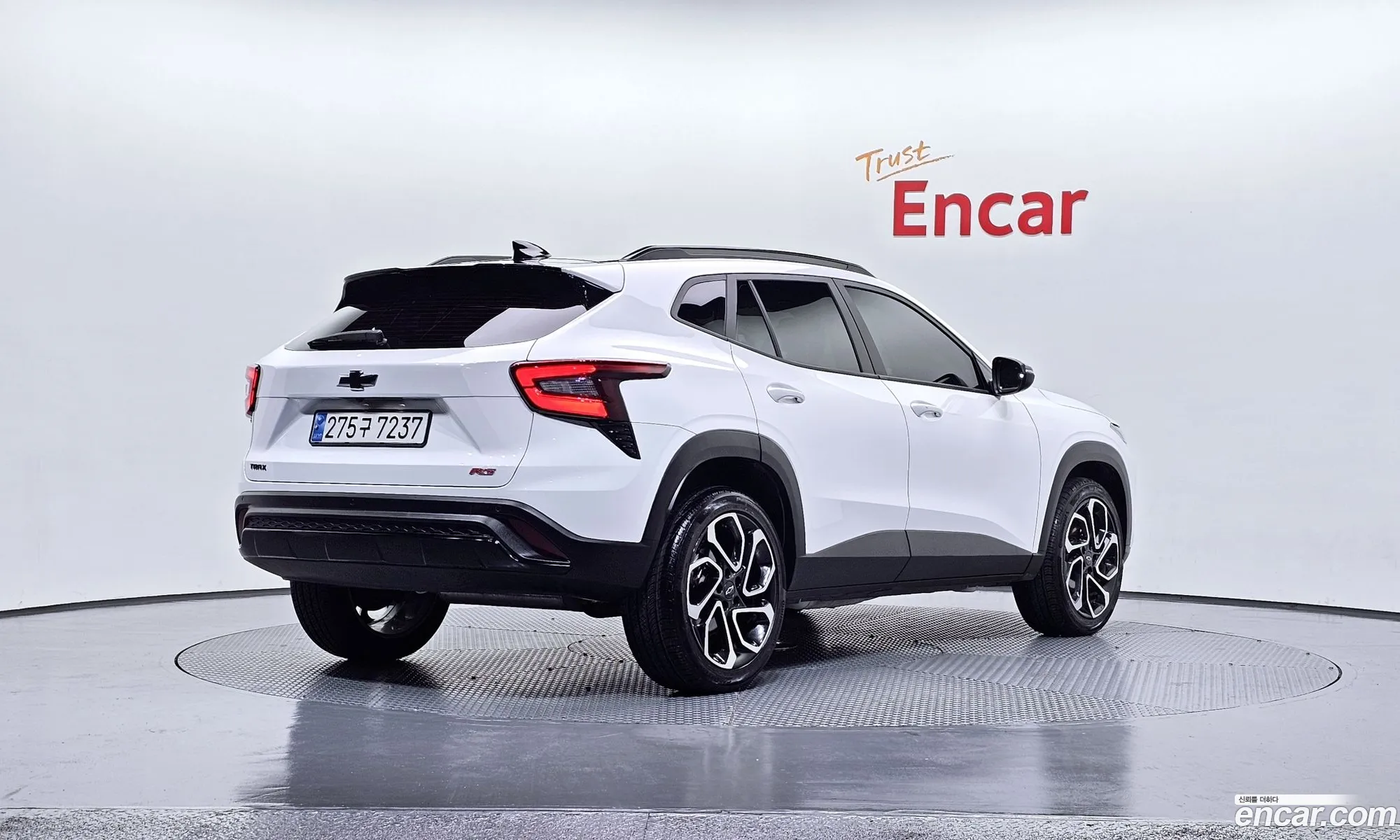 Chevrolet (GM Daewoo) Trax Crossover 2025 — 12