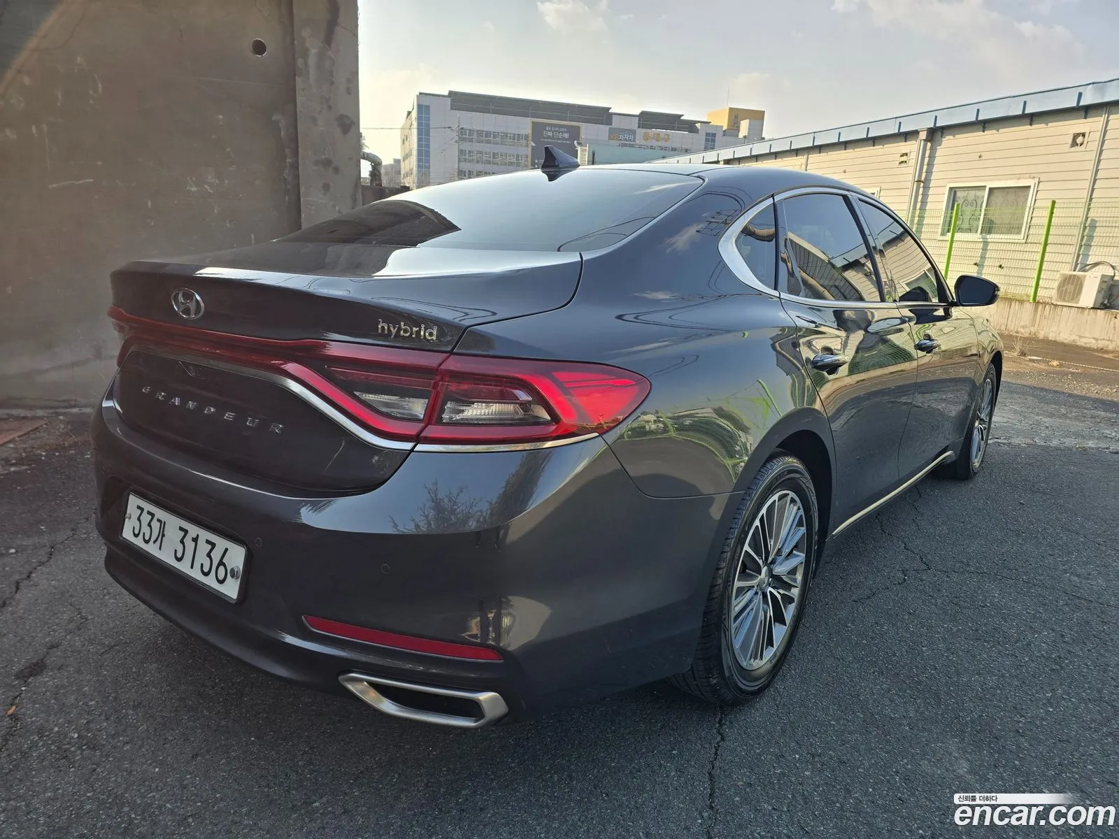 Hyundai Grandeur IG Hybrid 2017 — 5