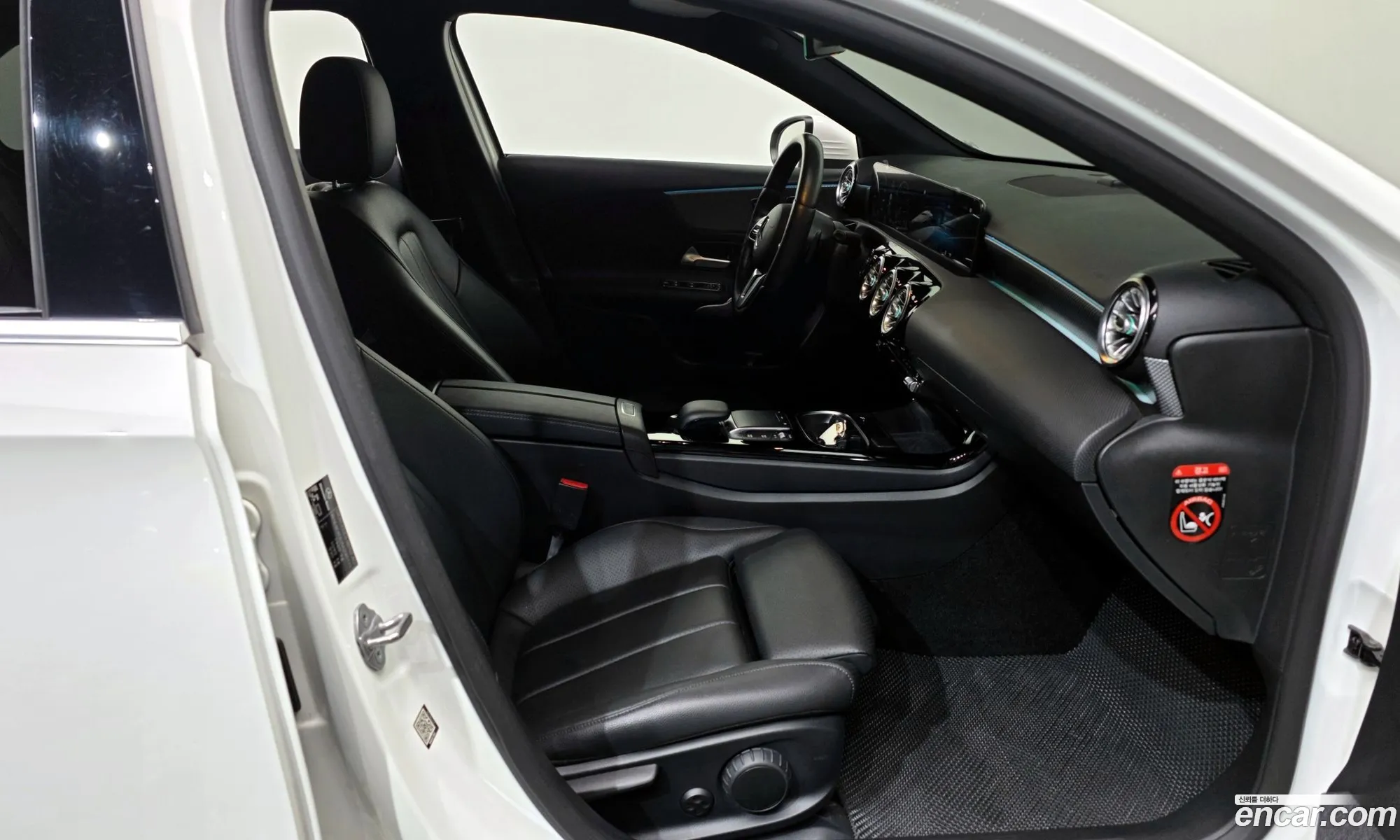 Mercedes-Benz A-Class W177 2021 — 10