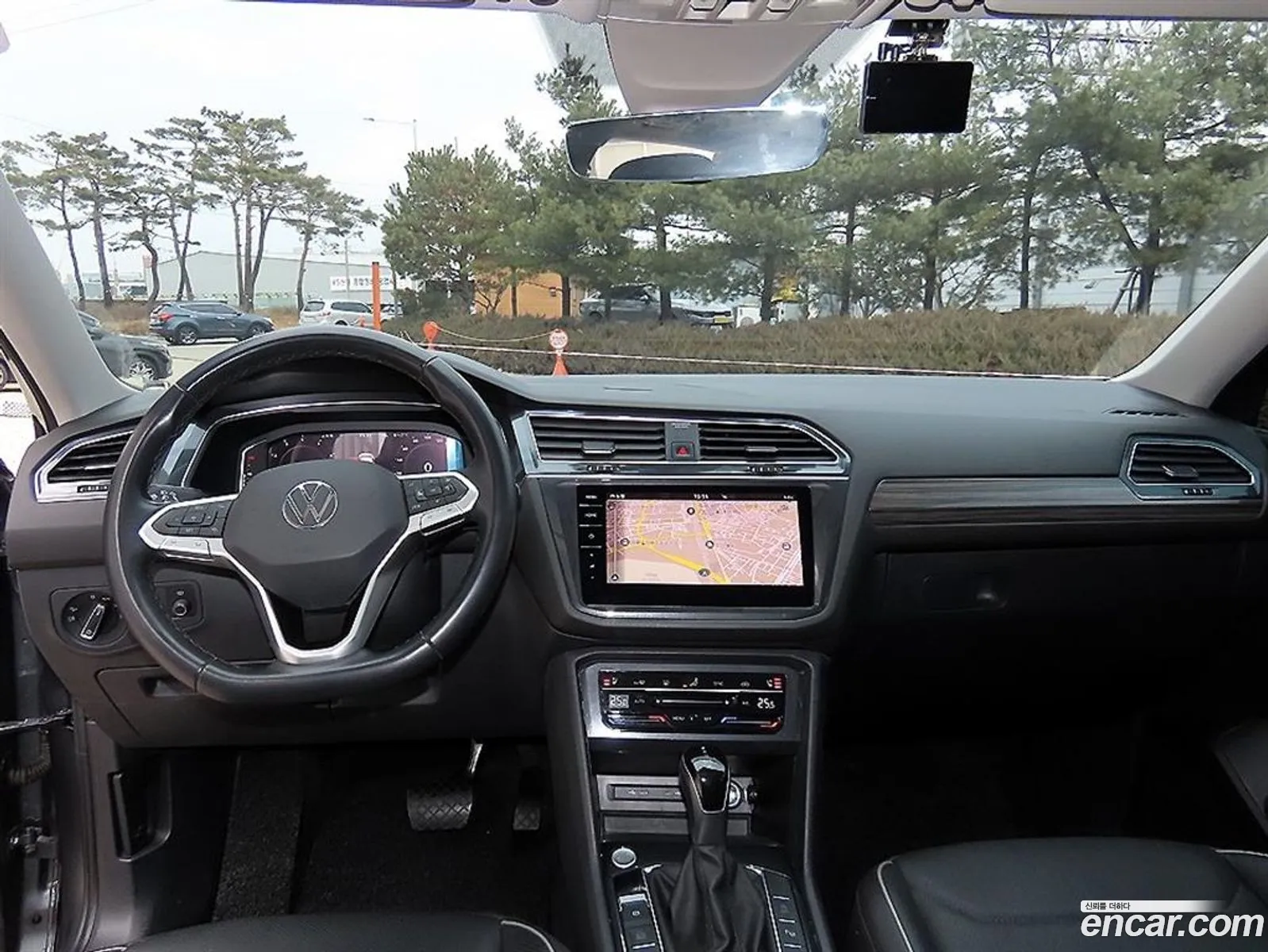 Volkswagen Tiguan Allspace 2023 — 7