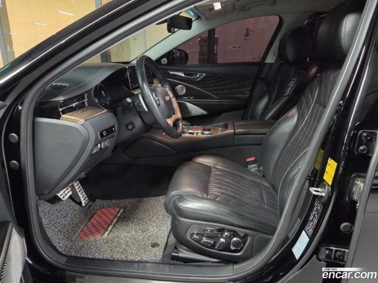 Kia K9 2023 — 18