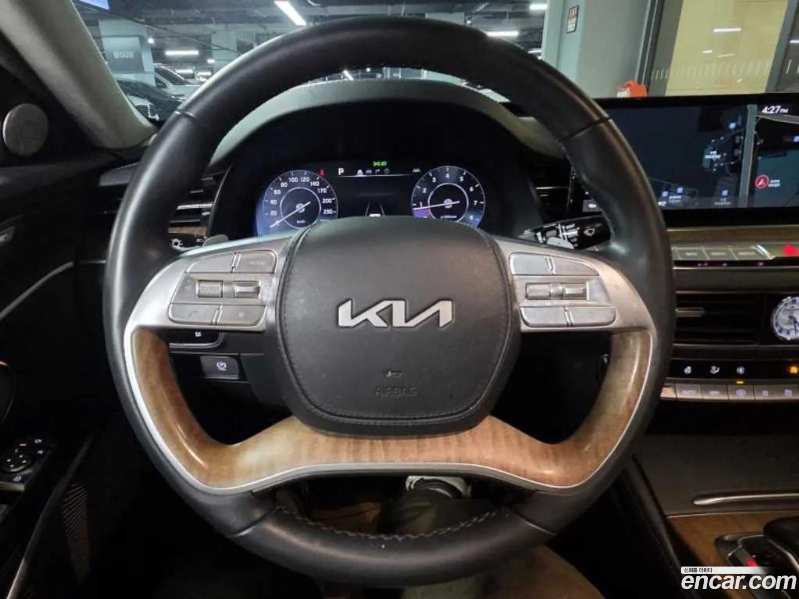 Kia K9 2023 — 12