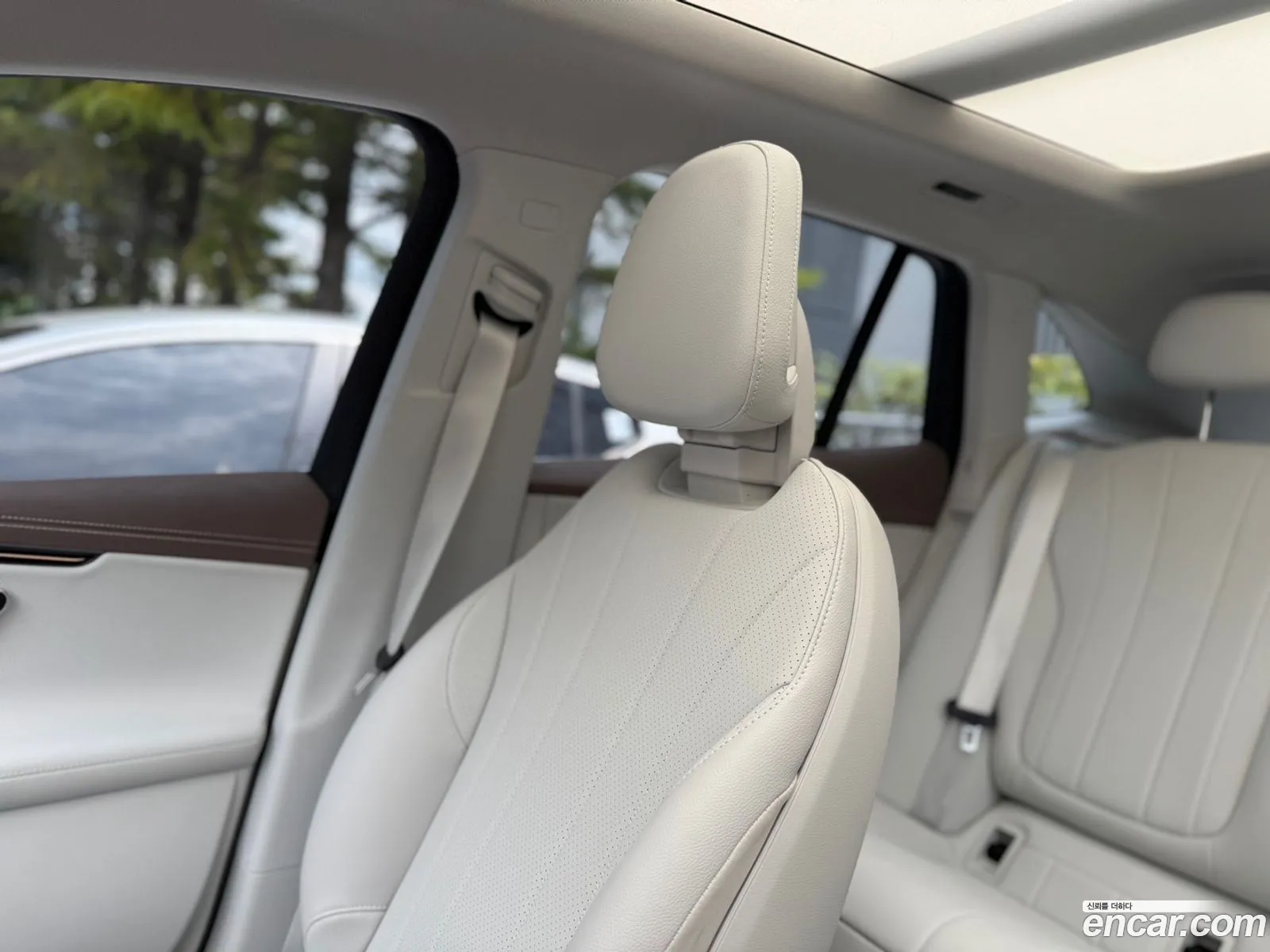Mercedes-Benz EQE SUV X294 2024 — 11
