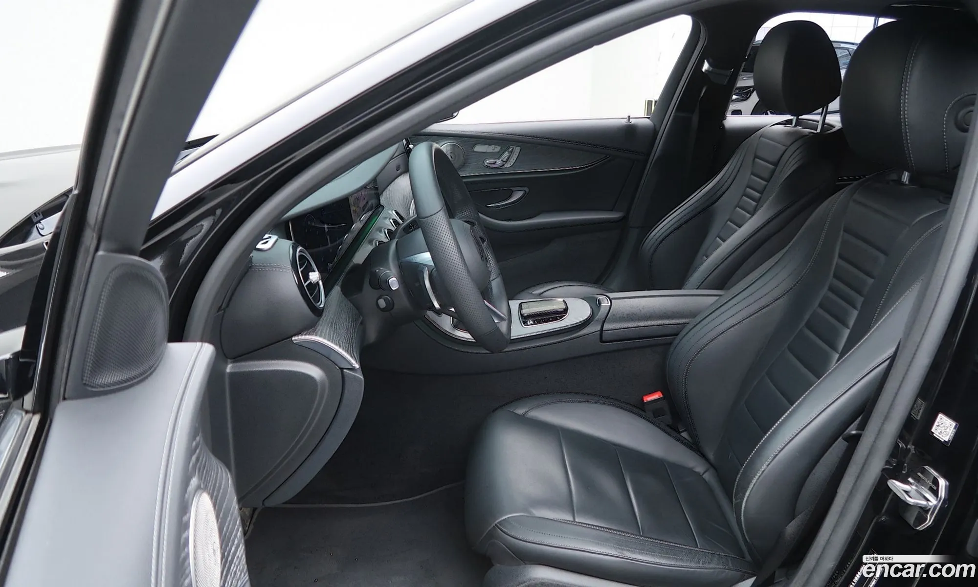 Mercedes-Benz E-Class W213 2021 — 15