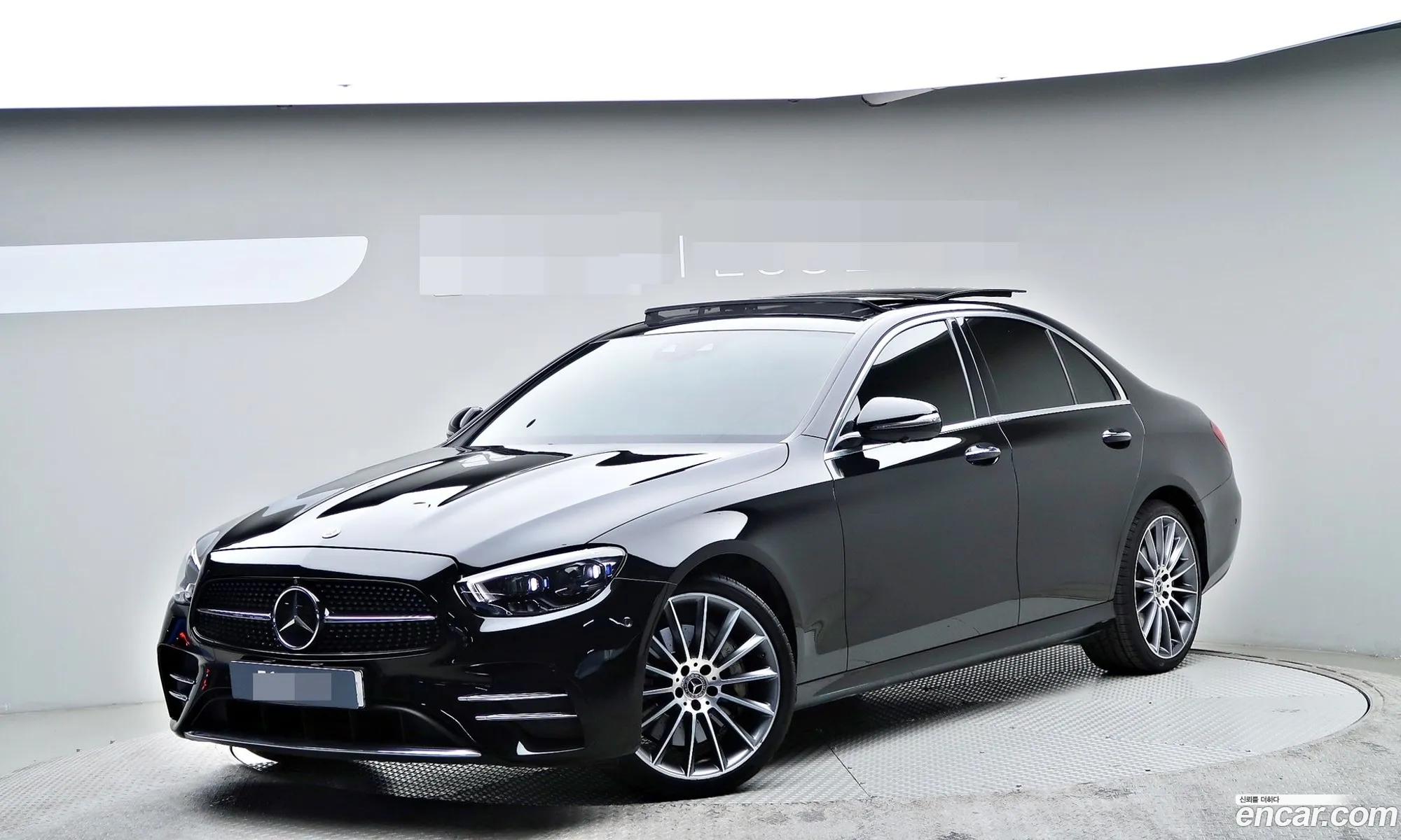 Mercedes-Benz E-Class W213 2021 — 19
