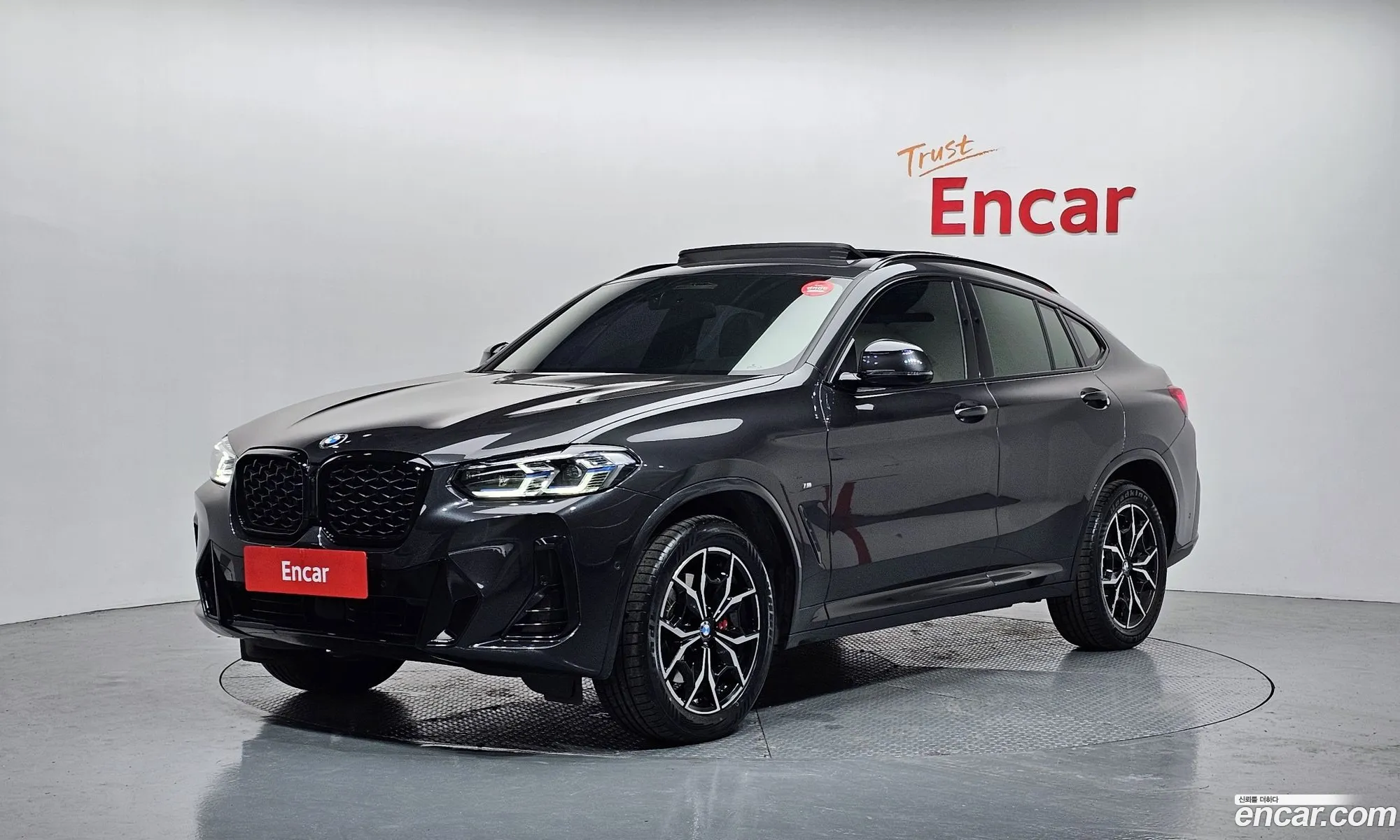 BMW X4 2023 — 18