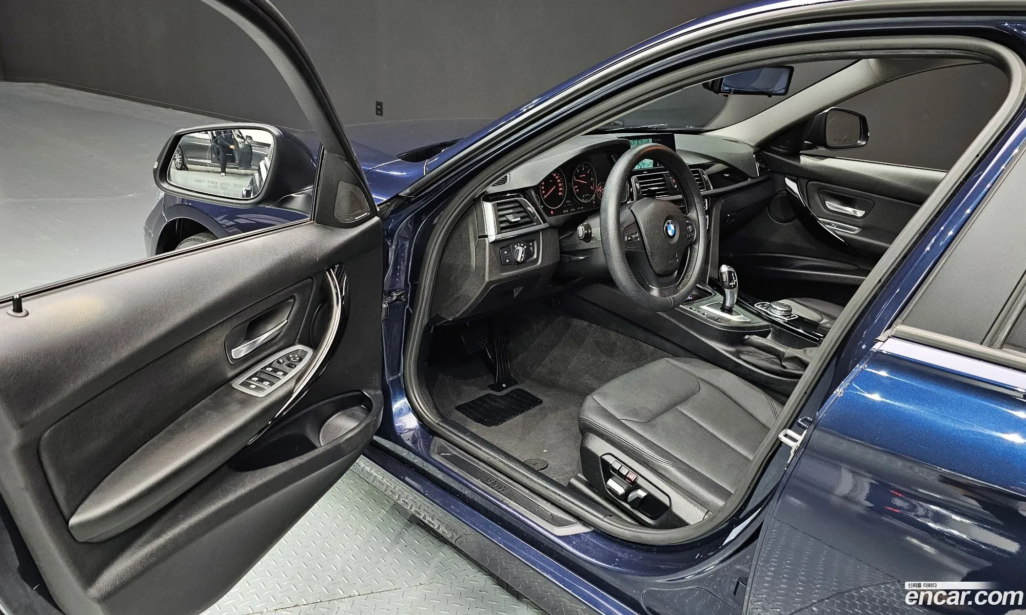 BMW 3 Series 2015 WBA8D1103GK655583 — 12