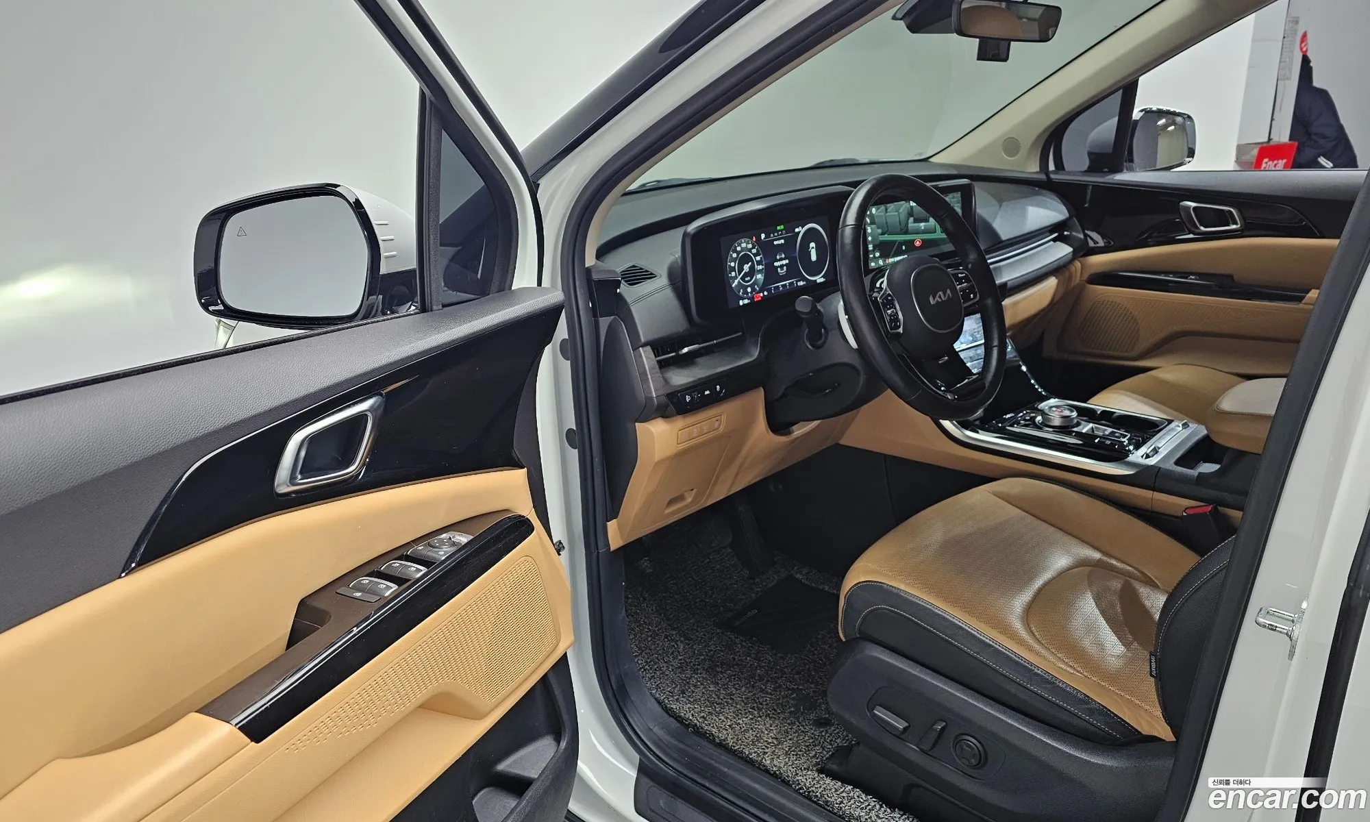 Kia Carnival 2022 KNANC81BBNS189455 — 11