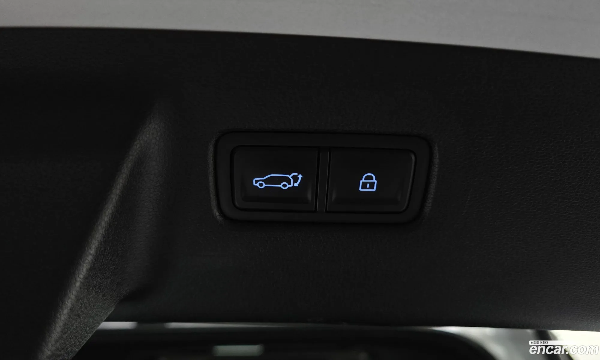 Hyundai Santa Fe 2023 — 12