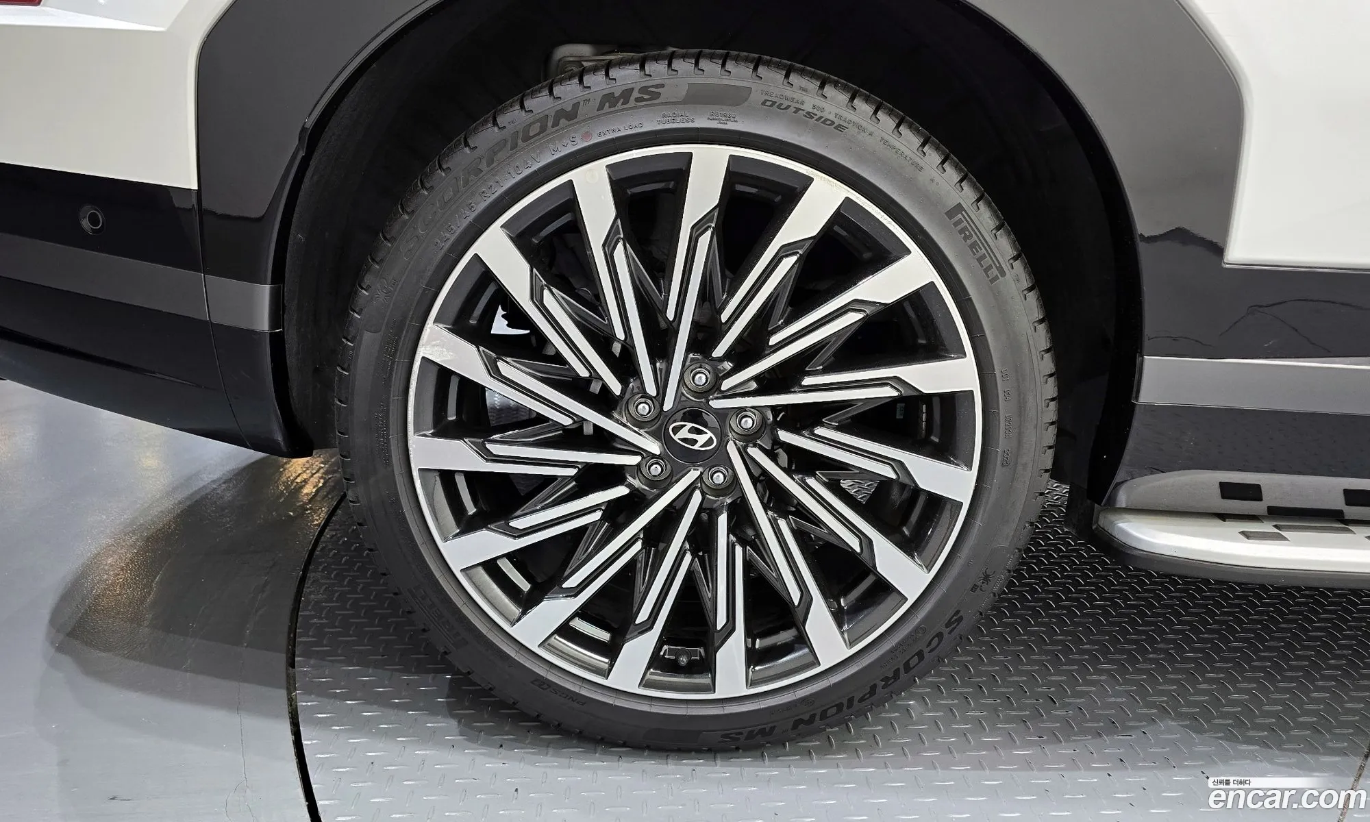 Hyundai Santa Fe 2023 — 15