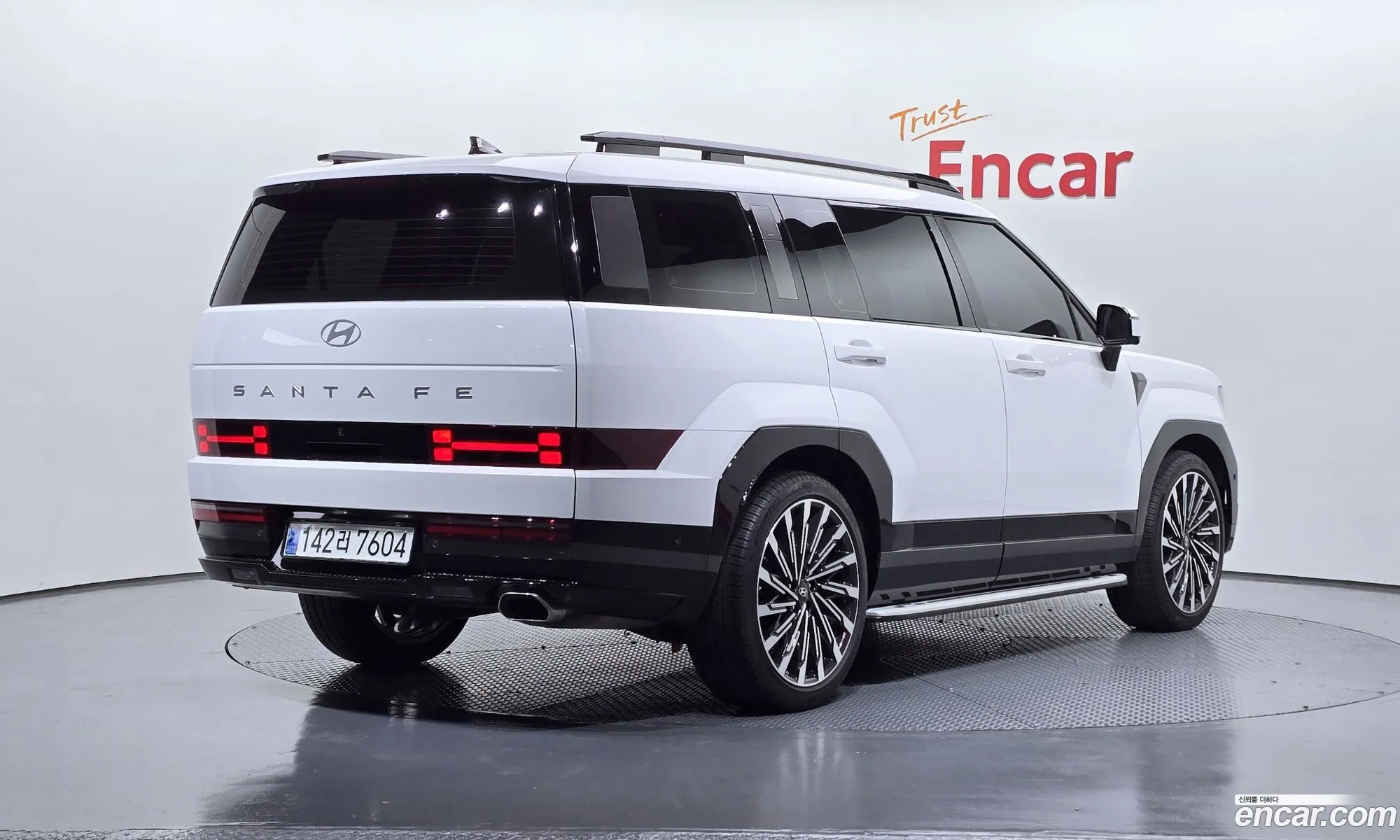 Hyundai Santa Fe 2023 — 10