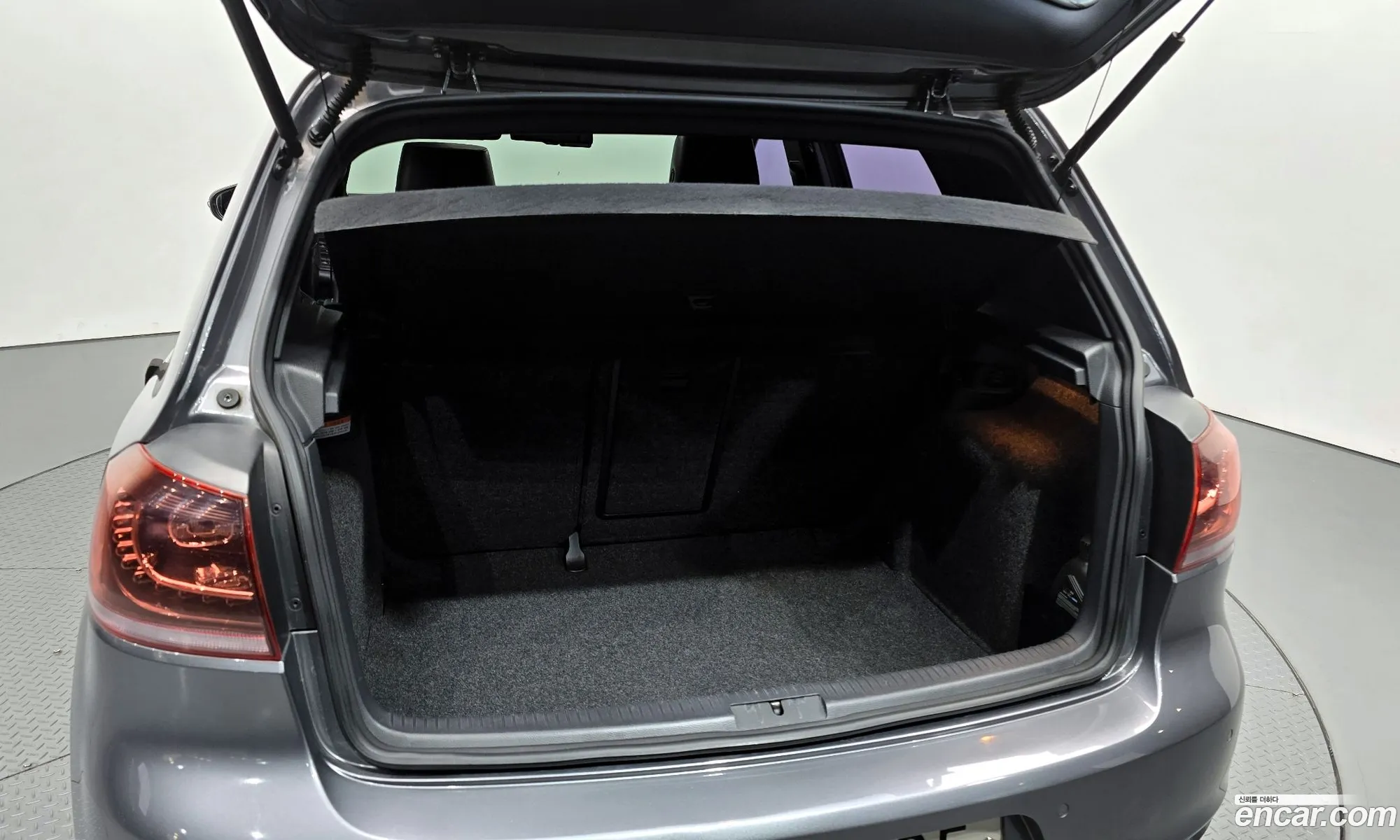Volkswagen Golf 6th Gen 2011 — 9