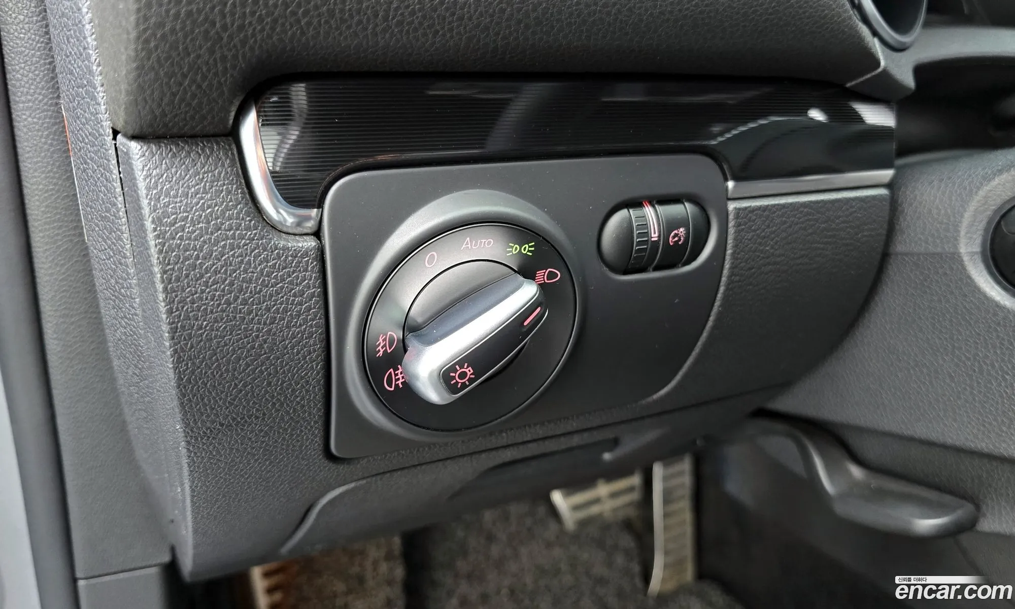 Volkswagen Golf 6th Gen 2011 — 16
