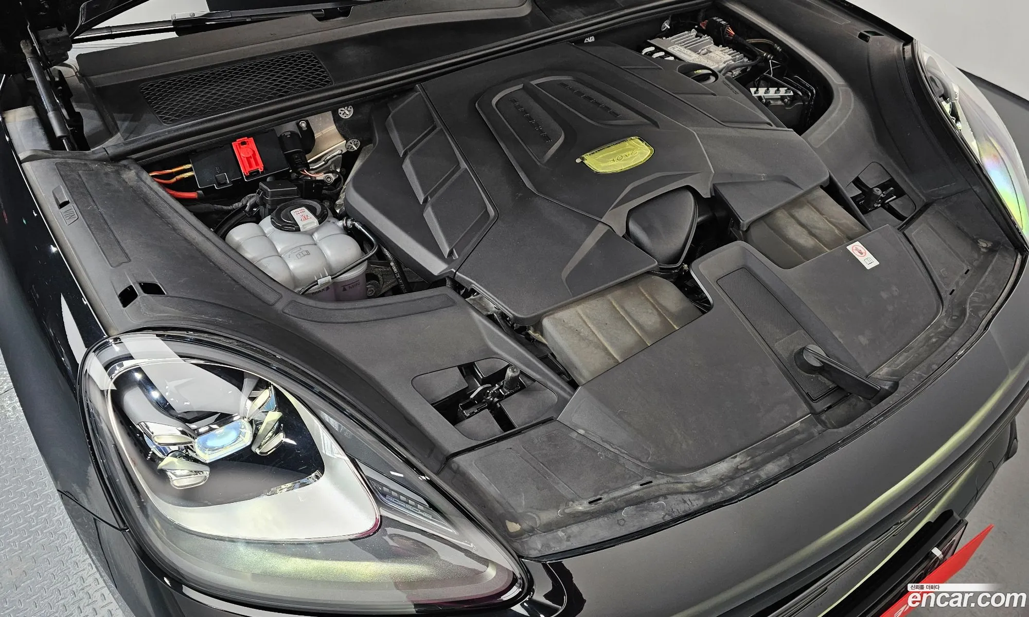 Porsche Cayenne 2022 — 8