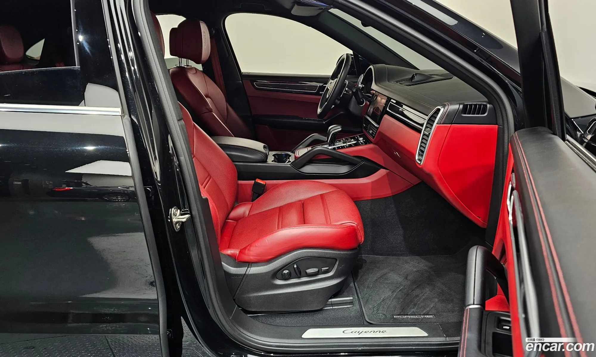 Porsche Cayenne 2022 — 20