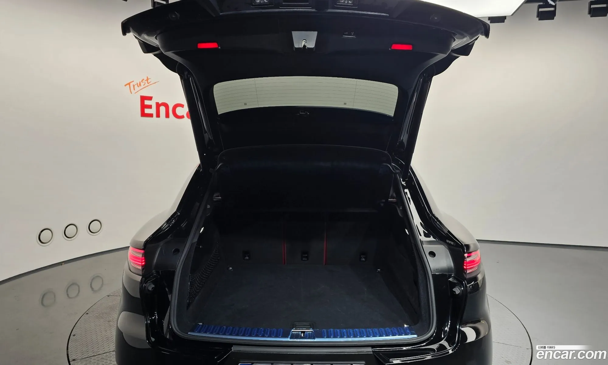 Porsche Cayenne 2022 — 11