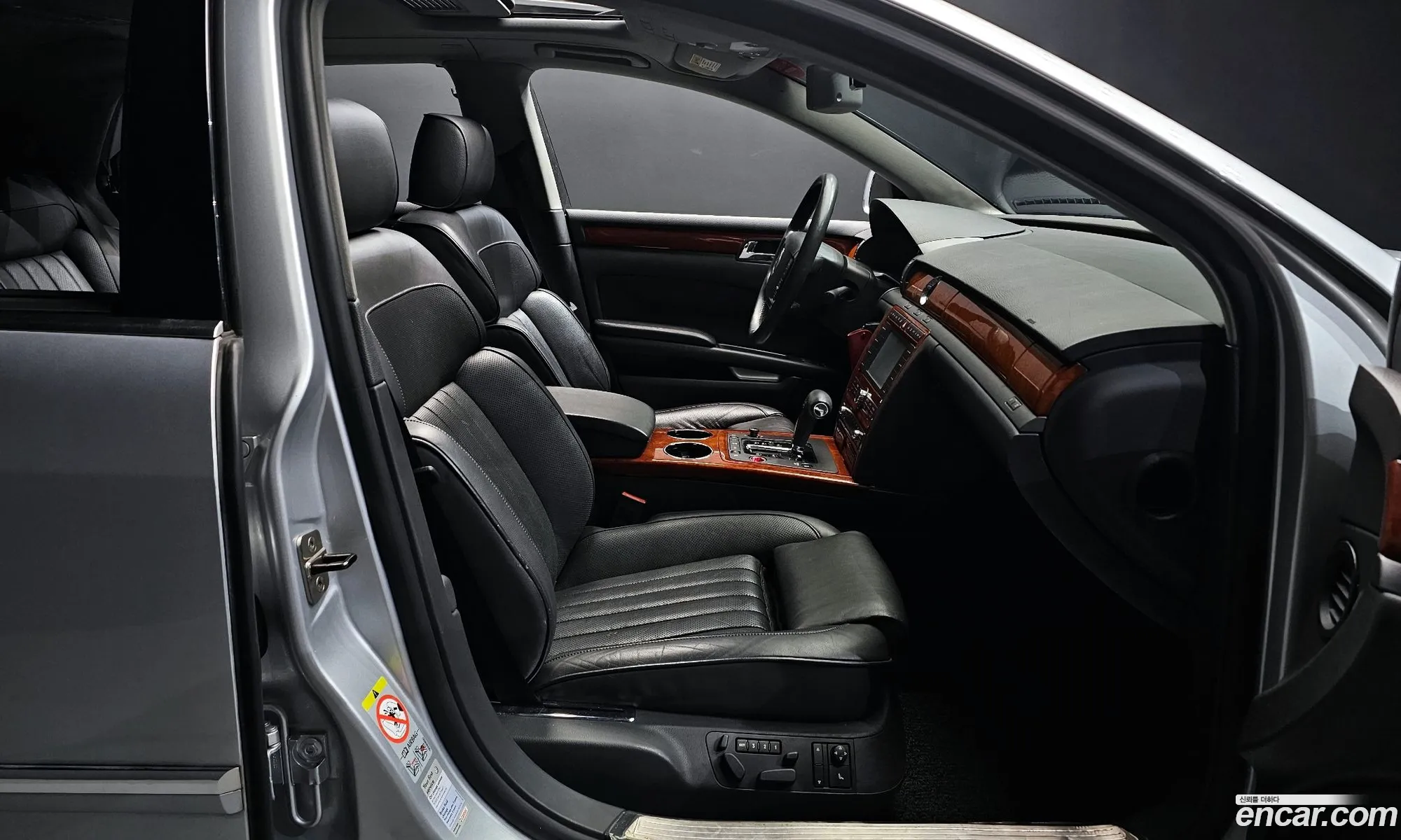 Volkswagen Phaeton