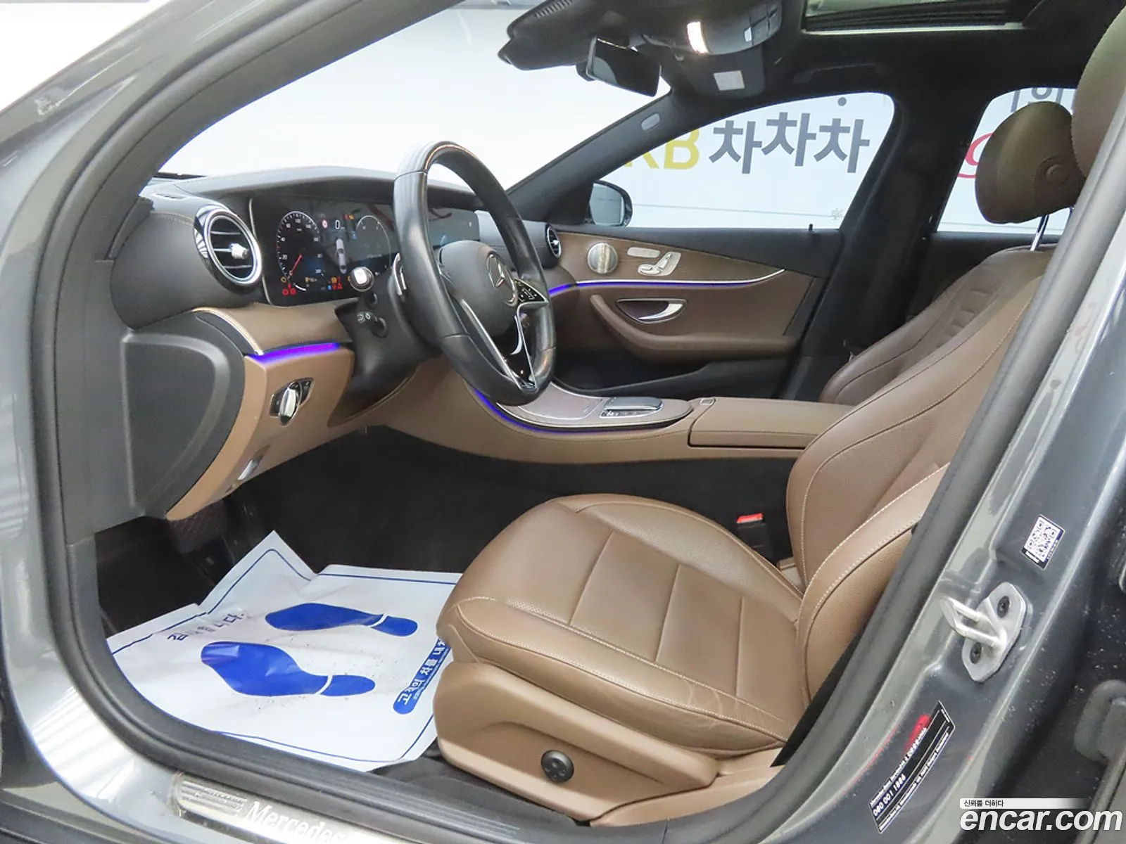 Mercedes-Benz E-Class W213 2021 — 14
