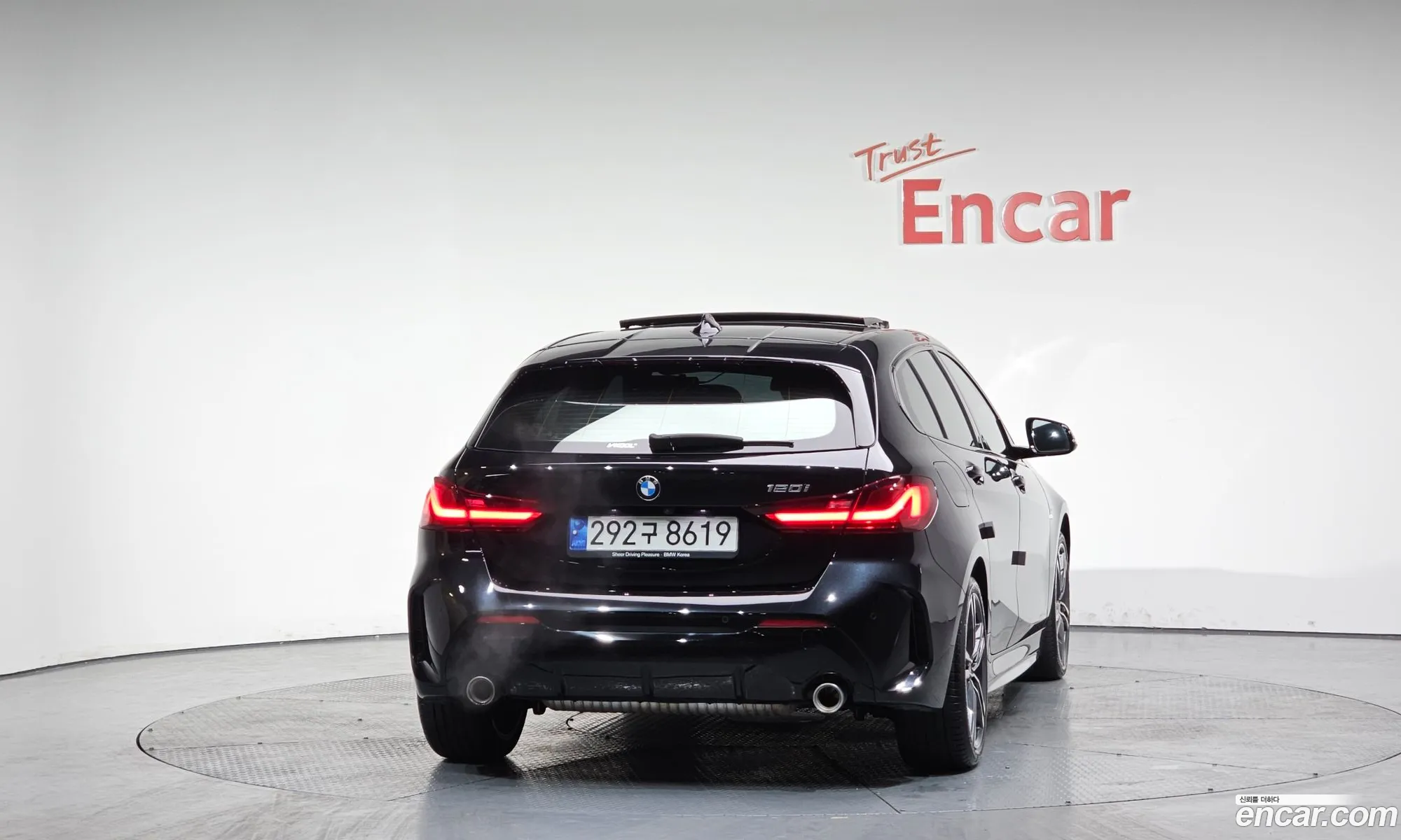BMW 1 Series 2021 — 8