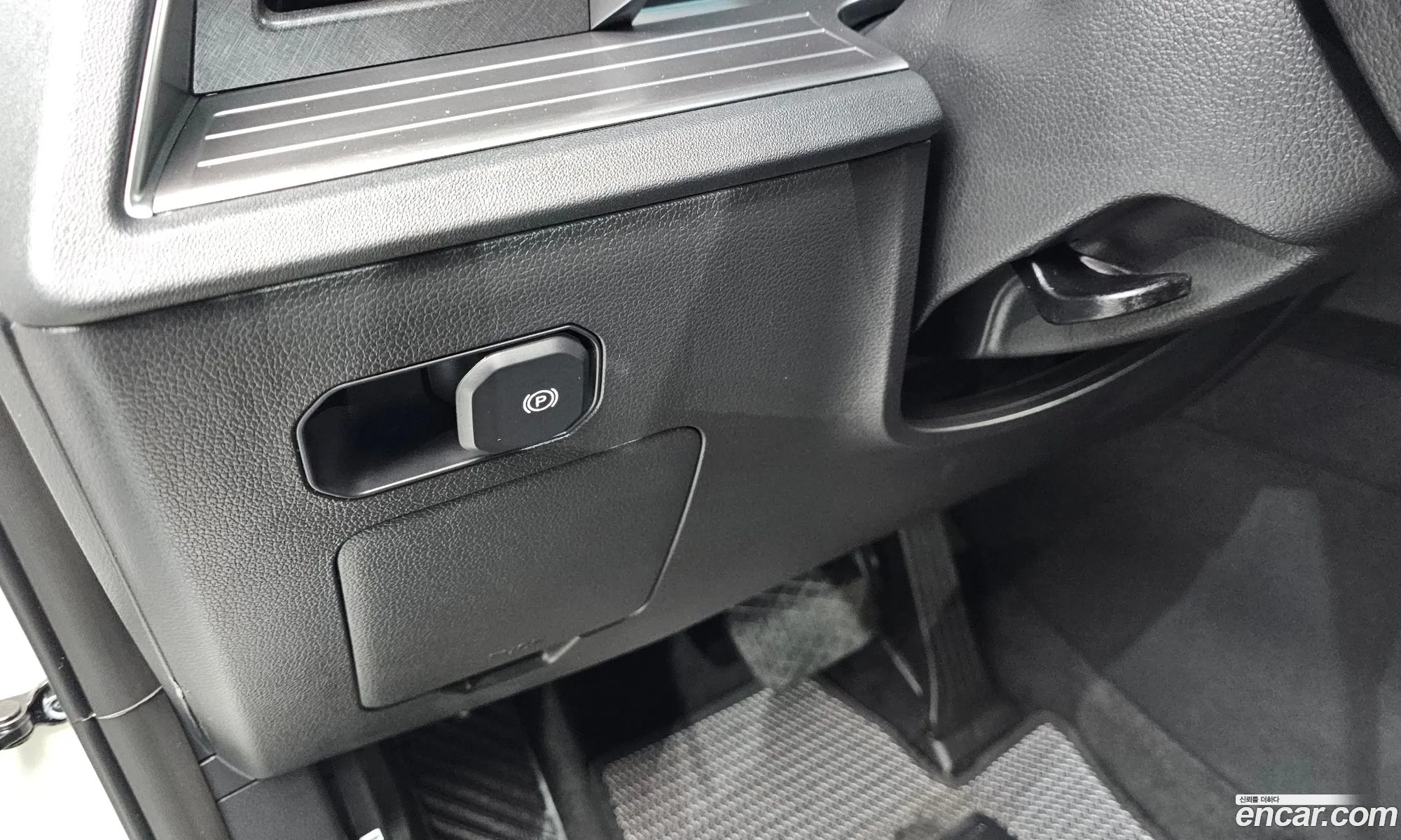 KG Mobility (SsangYong) Torres 2022 — 15