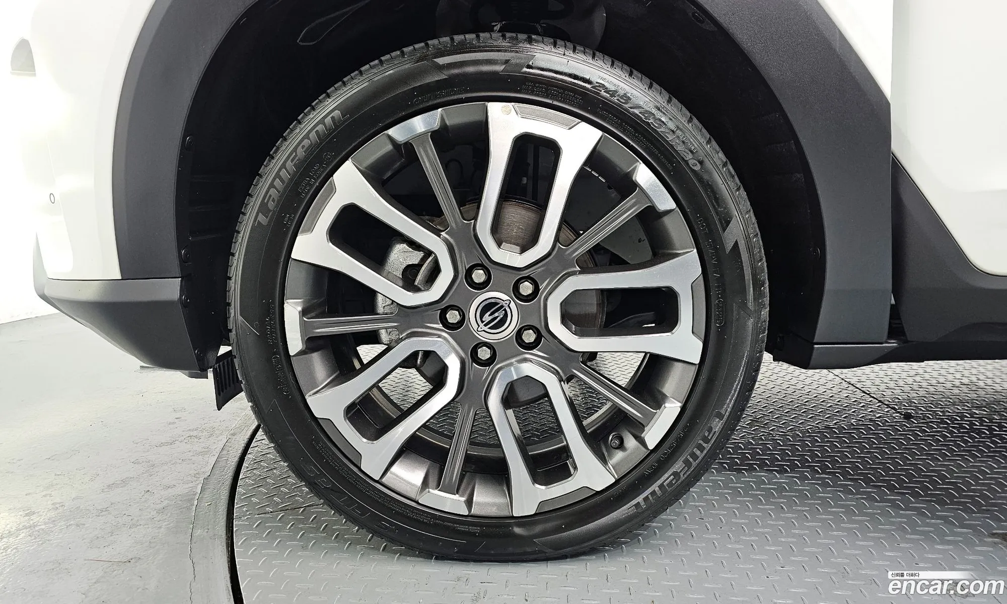 KG Mobility (SsangYong) Torres 2022 — 2