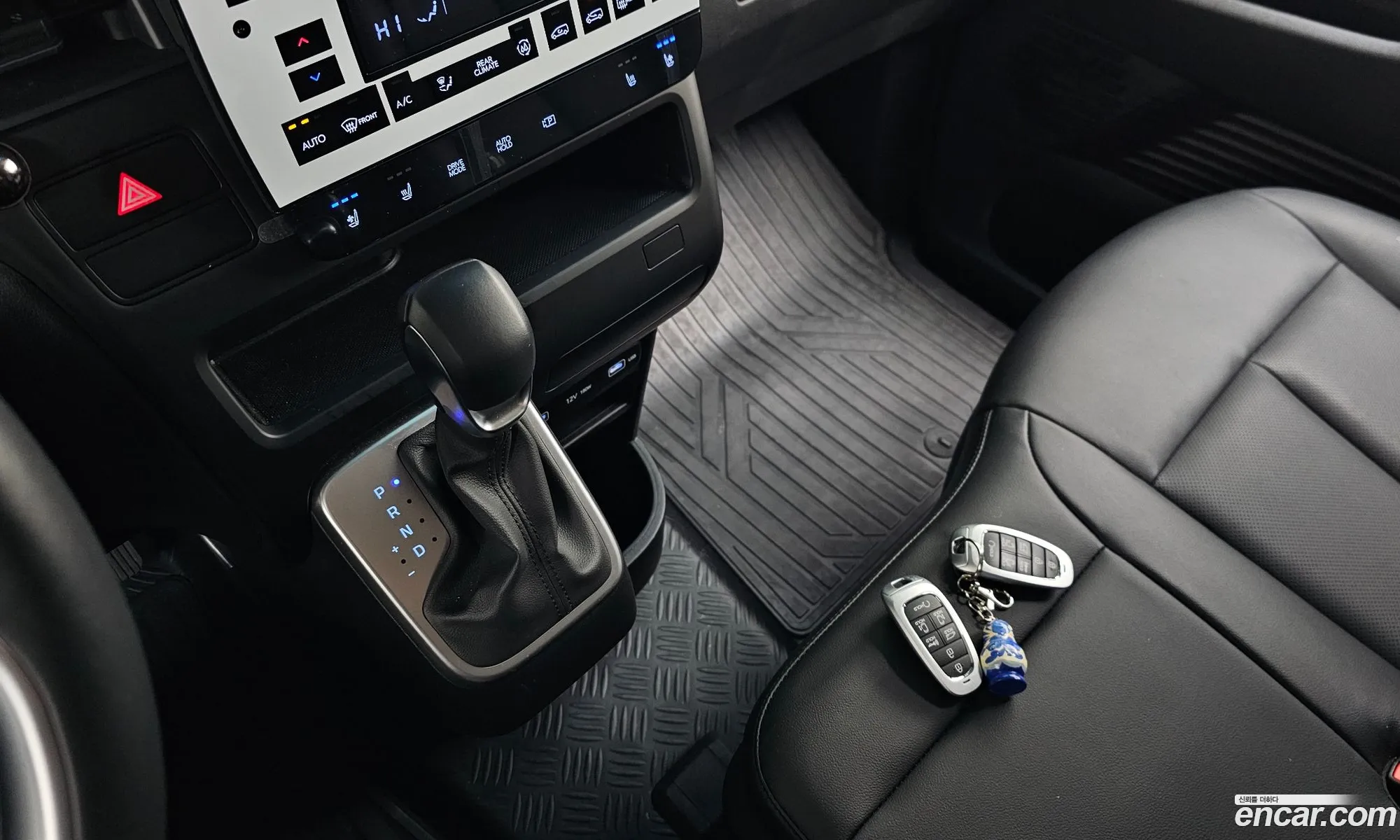 Hyundai Staria 2022 — 12