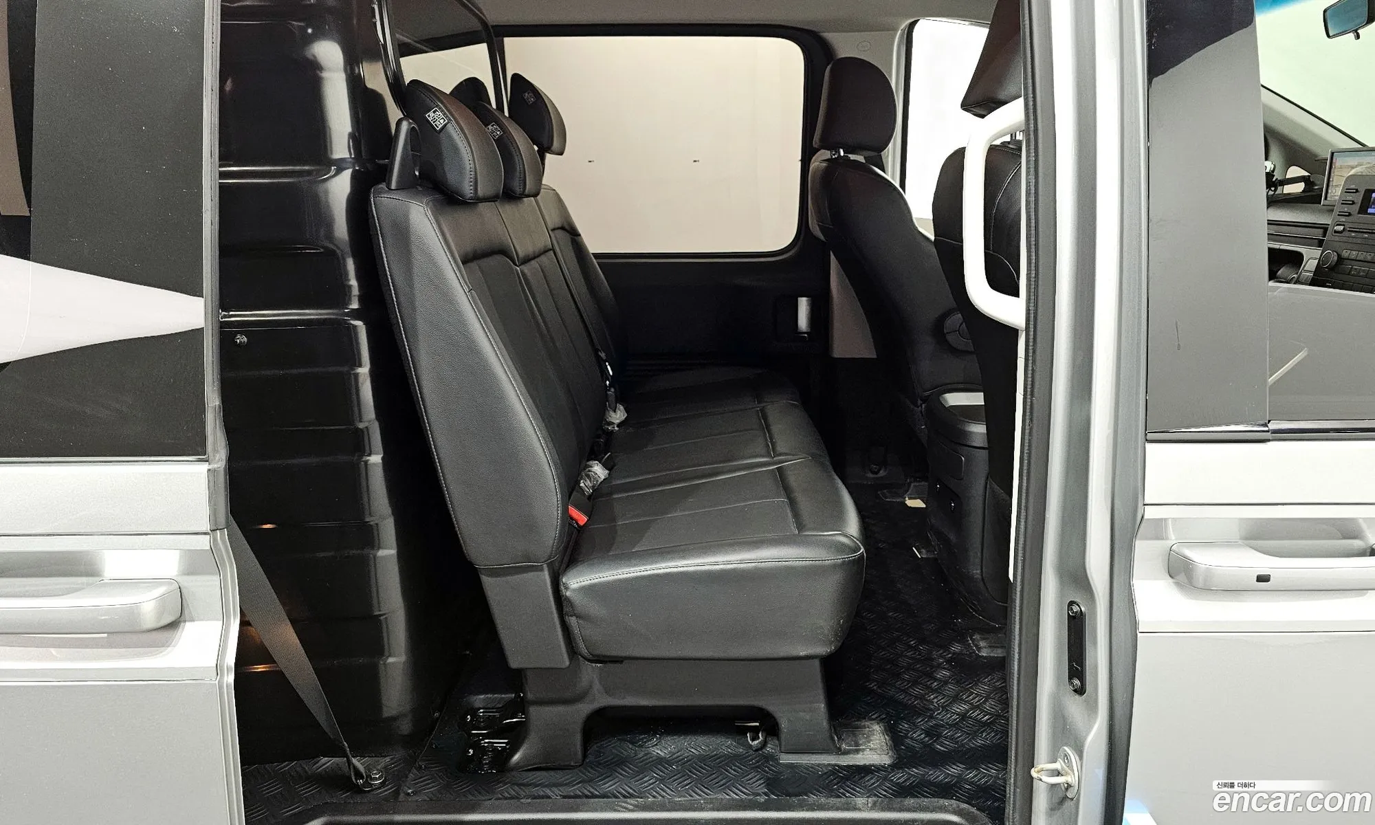Hyundai Staria 2021 — 2